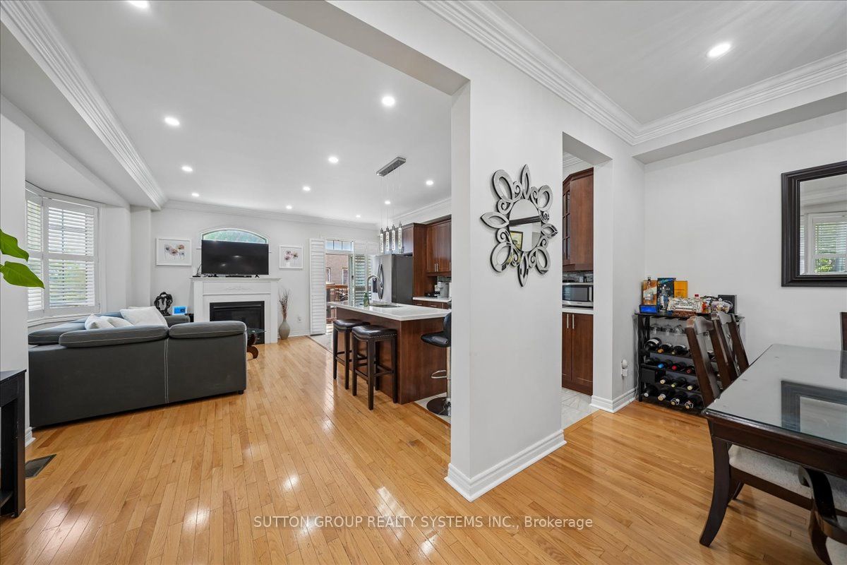 3348 Sunlight Street Property Photo 11