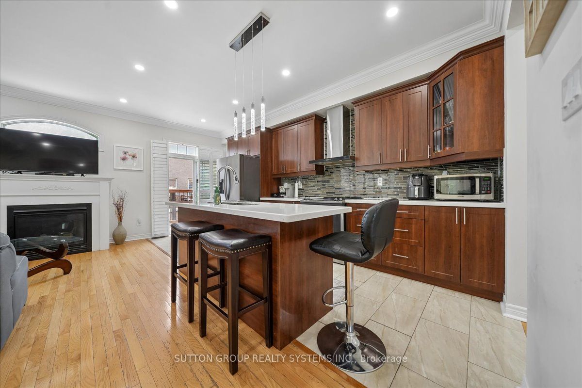 3348 Sunlight Street Property Photo 12