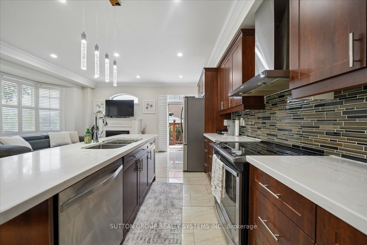 3348 Sunlight Street Property Photo 13