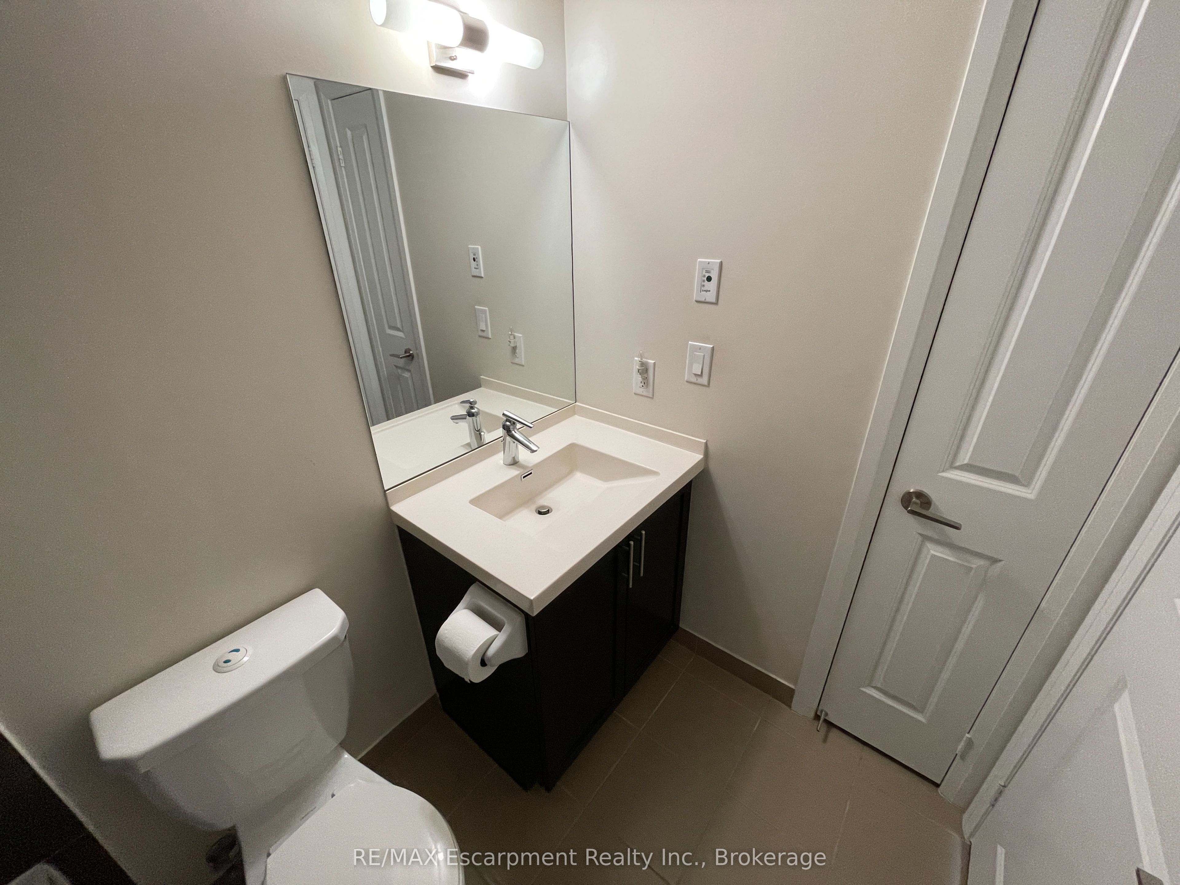 6 Eva Road 907 Property Photo 20