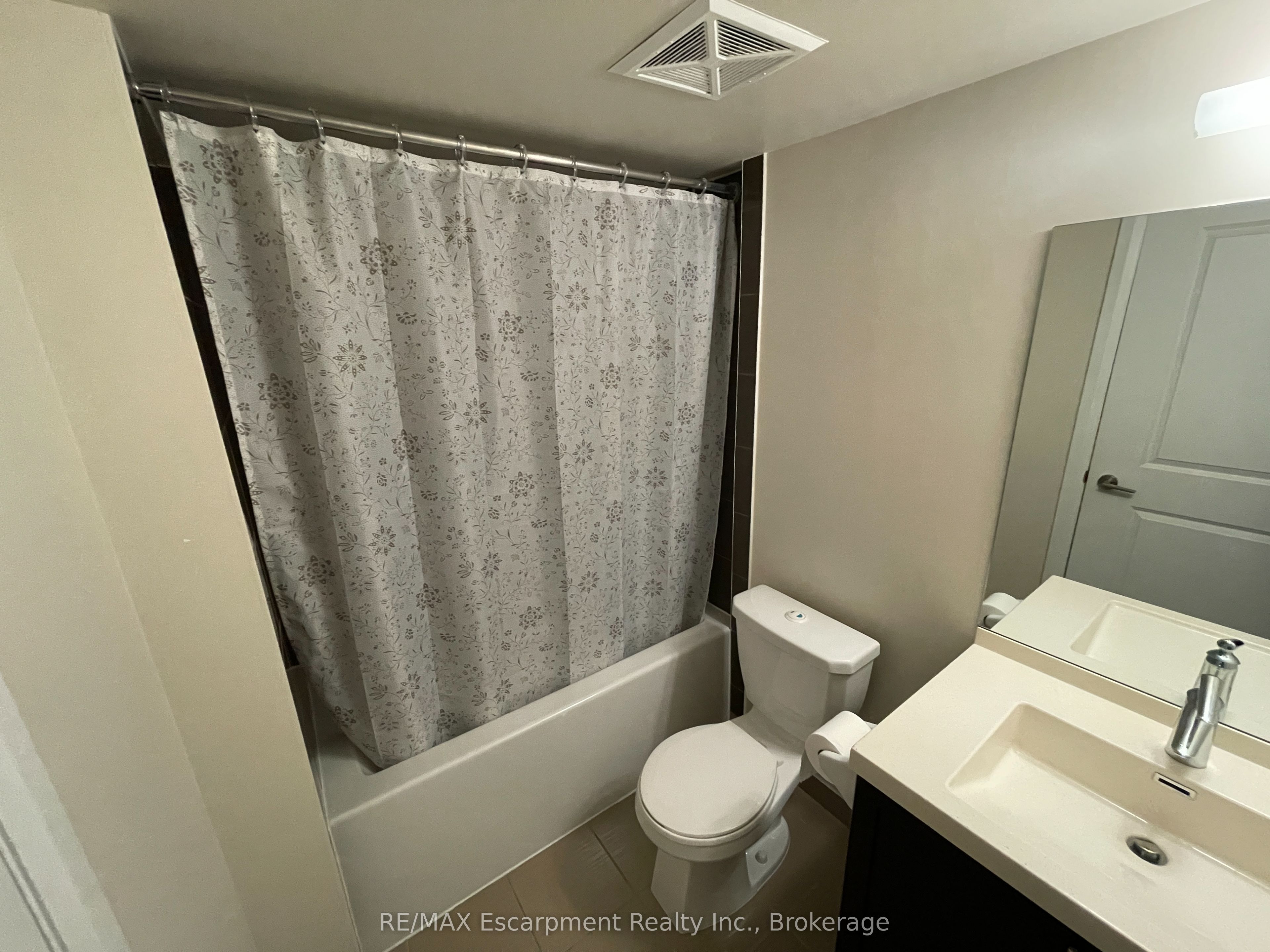 6 Eva Road 907 Property Photo 26