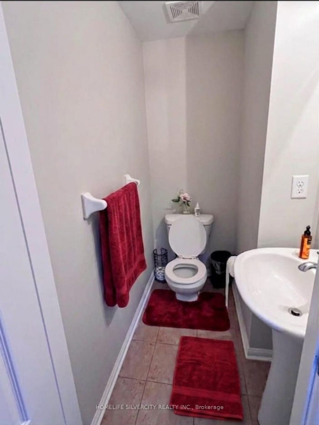 7 Biddens Square Property Photo 13