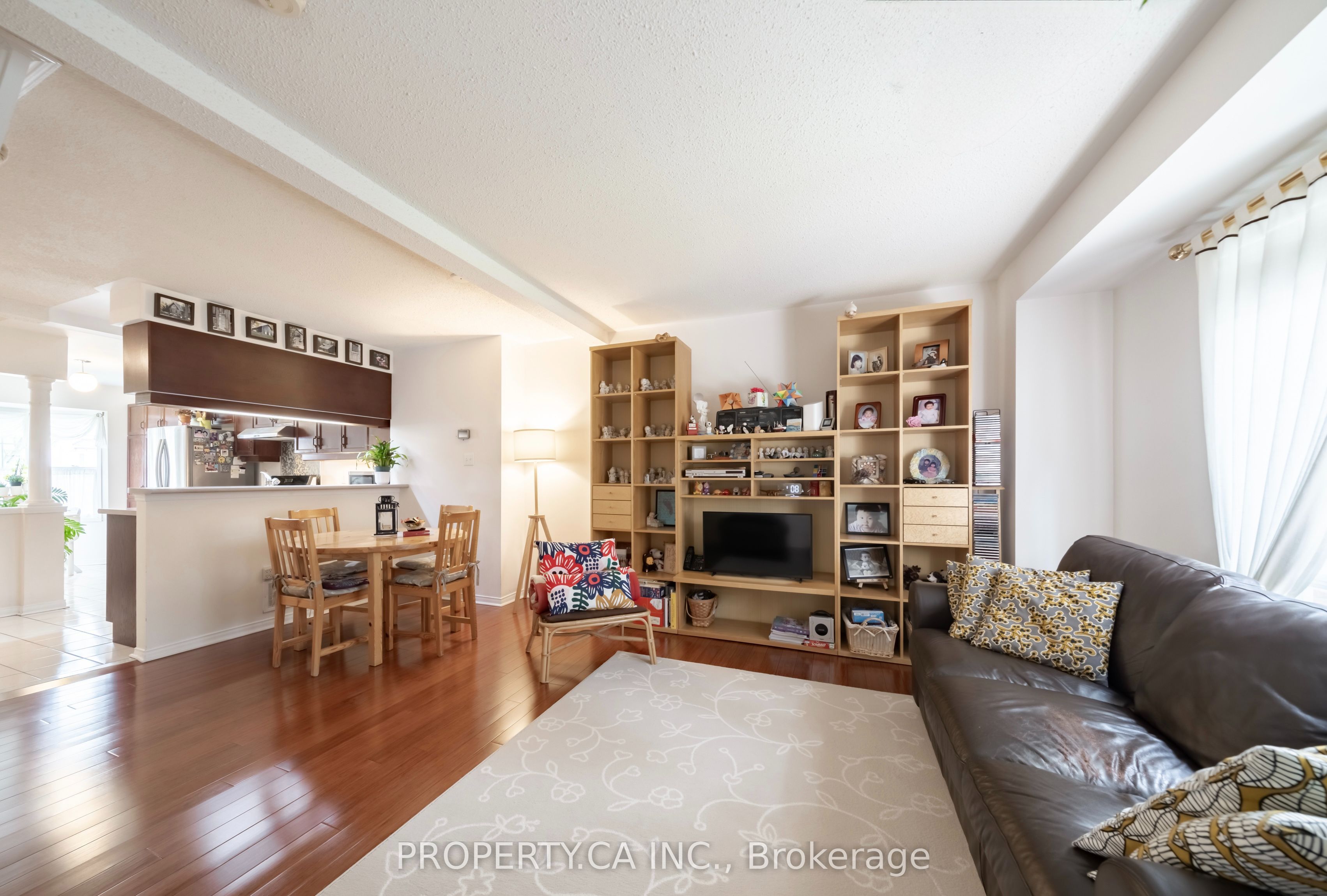 72 Desert Sand Drive Property Photo 15