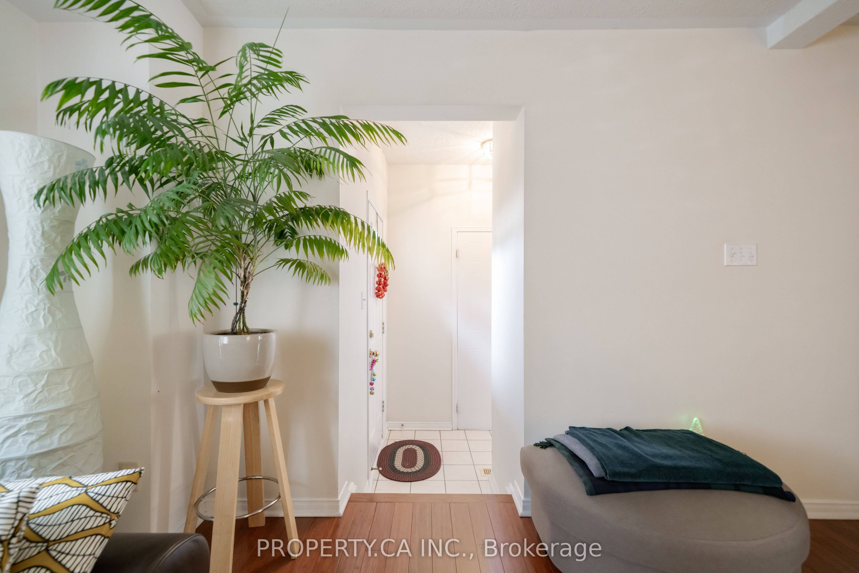 72 Desert Sand Drive Property Photo 18