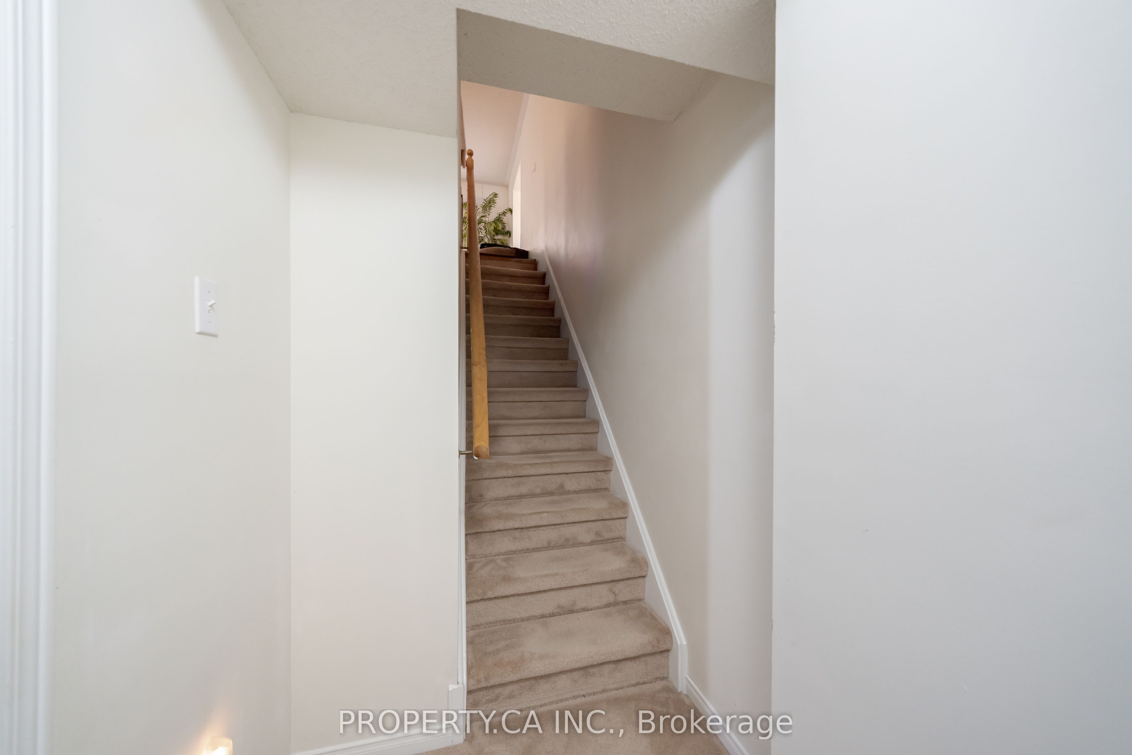 72 Desert Sand Drive Property Photo 38