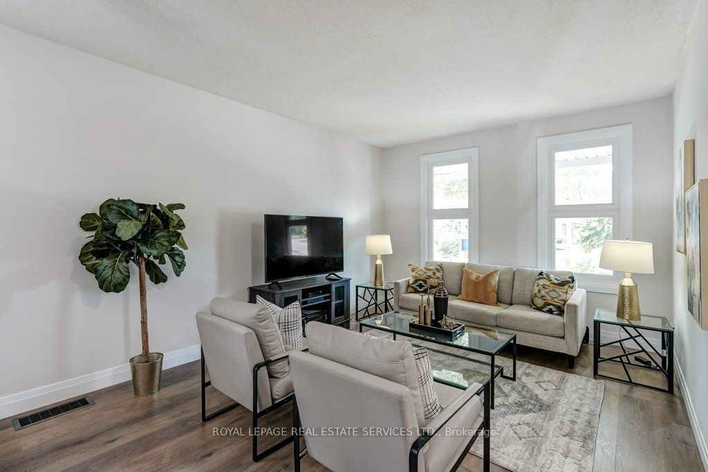 3076 Redstart Drive Property Photo 14