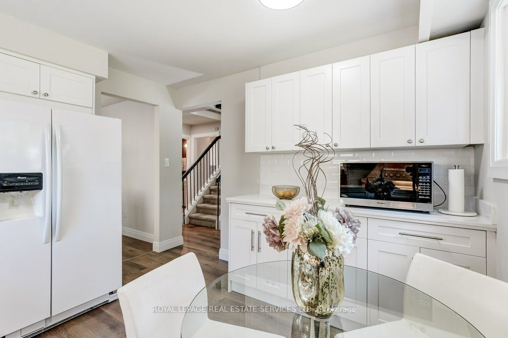 3076 Redstart Drive Property Photo 17