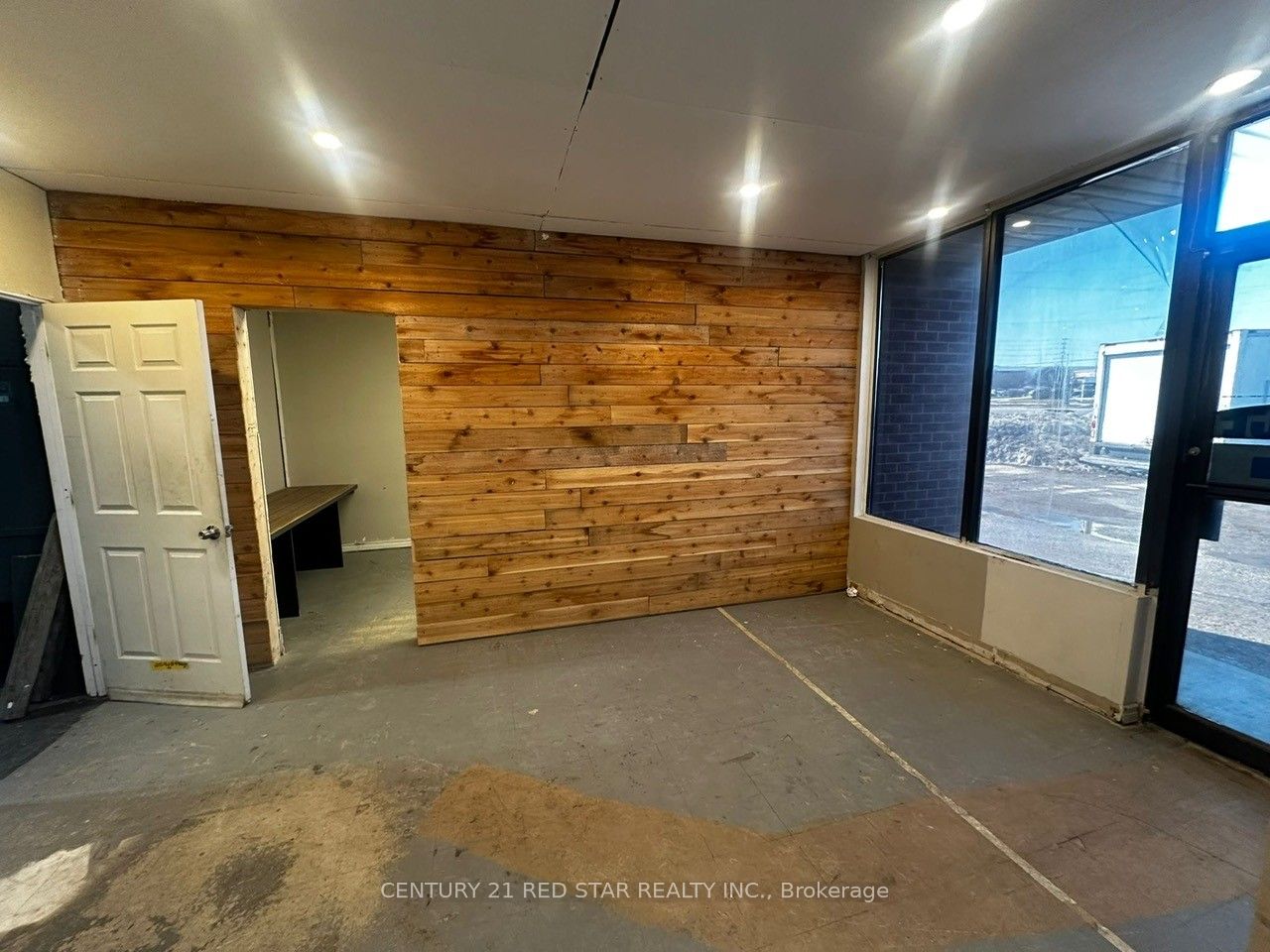 20 Strathearn Avenue 21 Property Photo 1