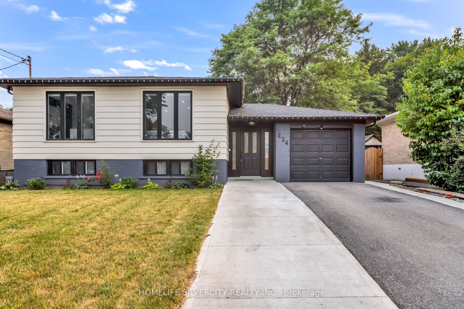 224 Delrex Boulevard Property Photo 3
