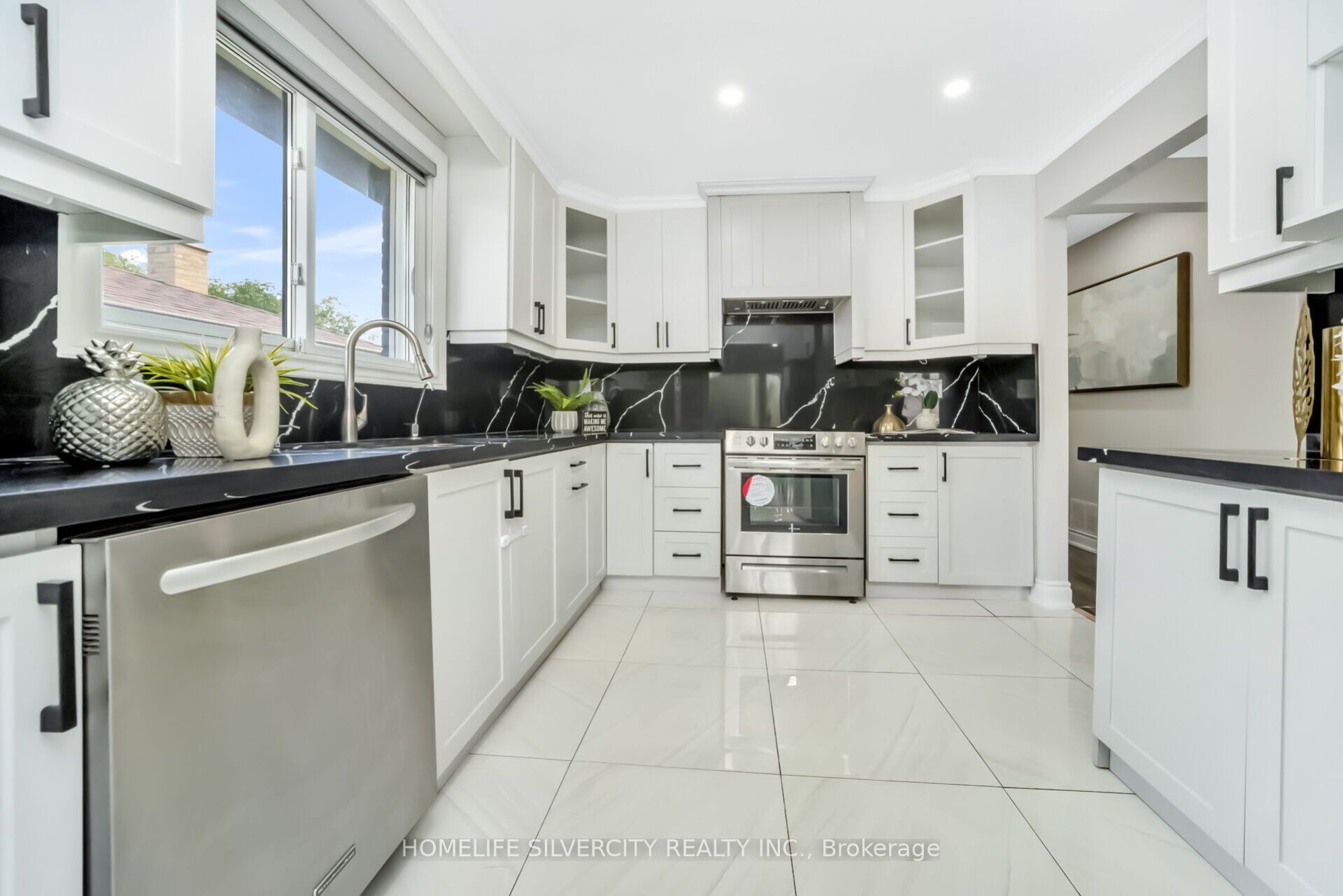 224 Delrex Boulevard Property Photo 16