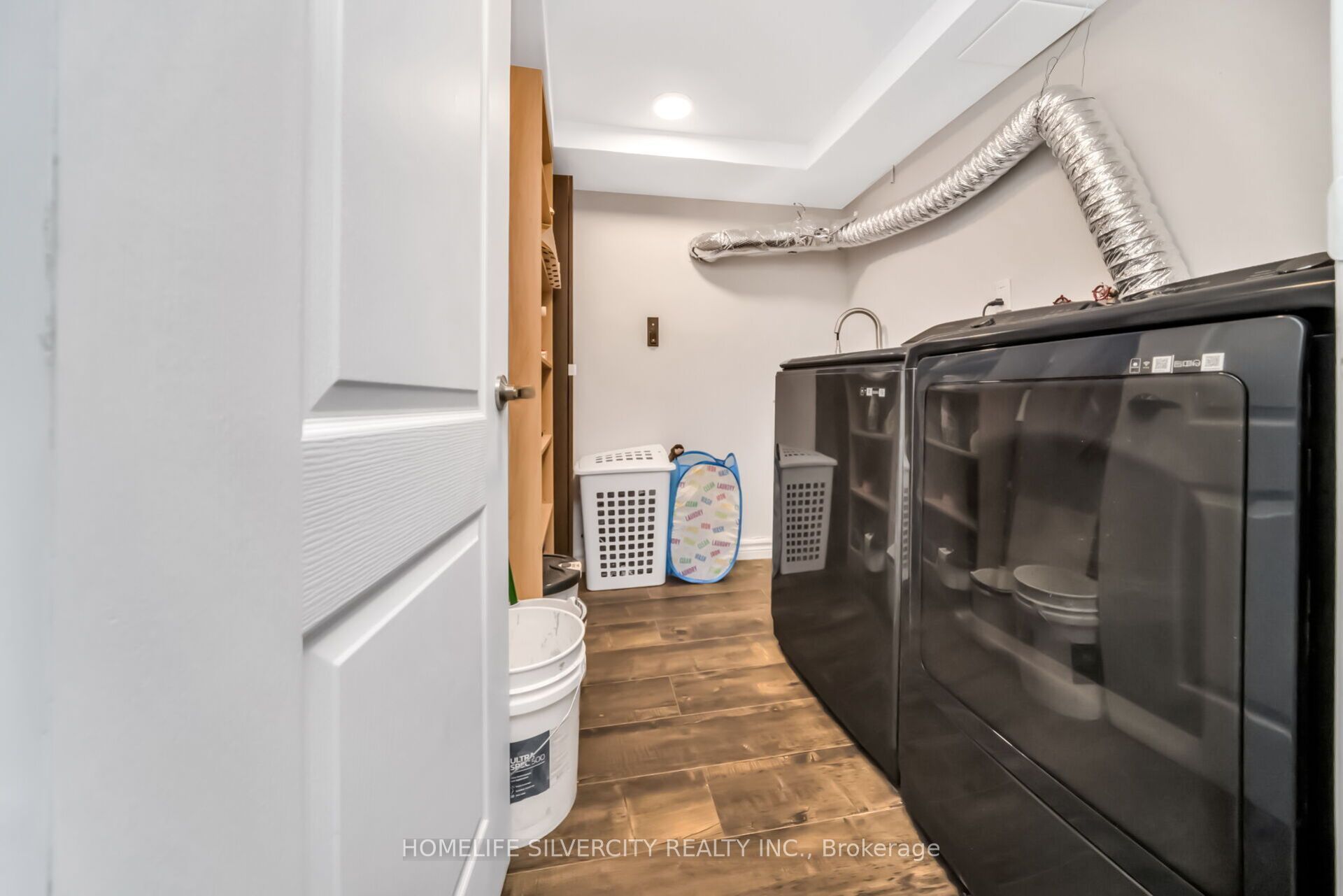 224 Delrex Boulevard Property Photo 40