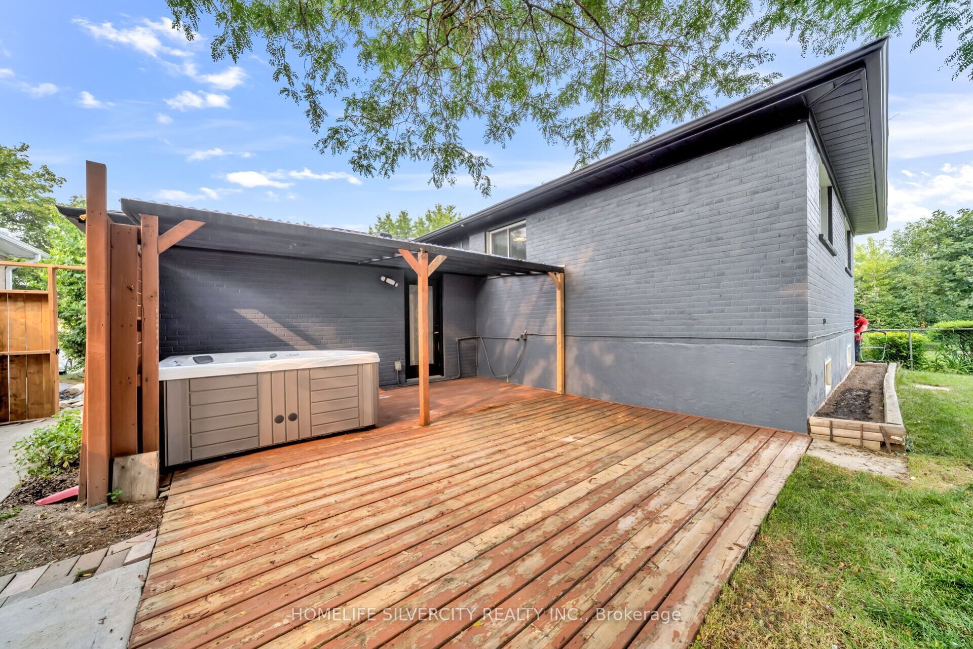 224 Delrex Boulevard Property Photo 46