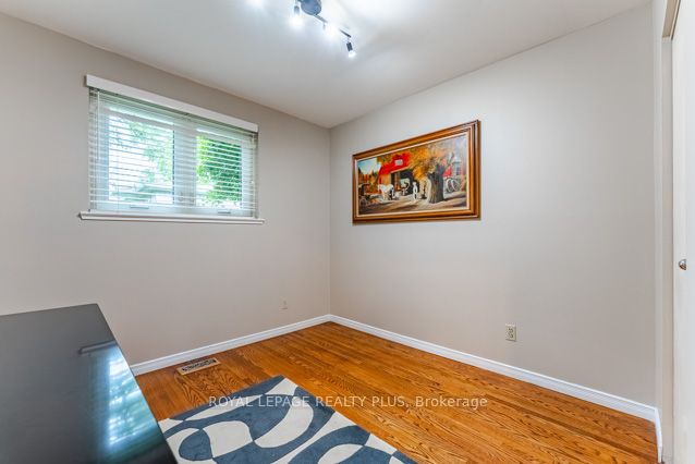 87 Hullmar Drive Property Photo 27