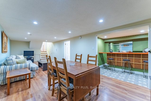 87 Hullmar Drive Property Photo 30