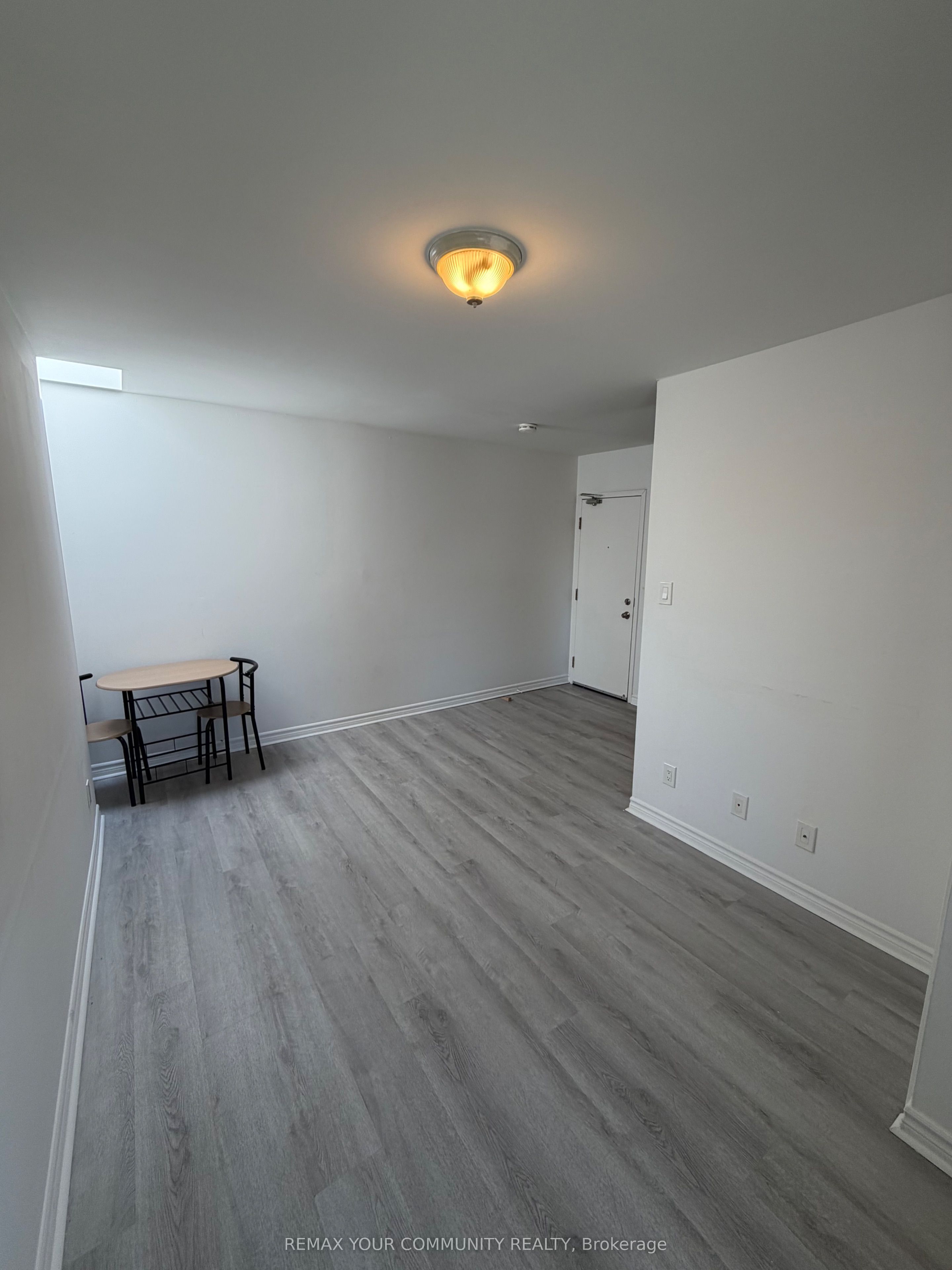 129 Morrison Avenue 2nd Floor Property Photo 8