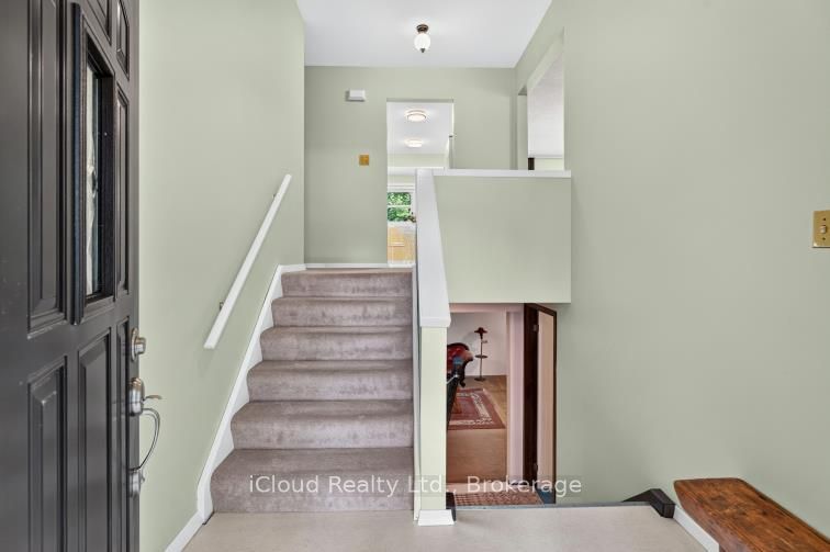 31 Richmond Street Property Photo 33
