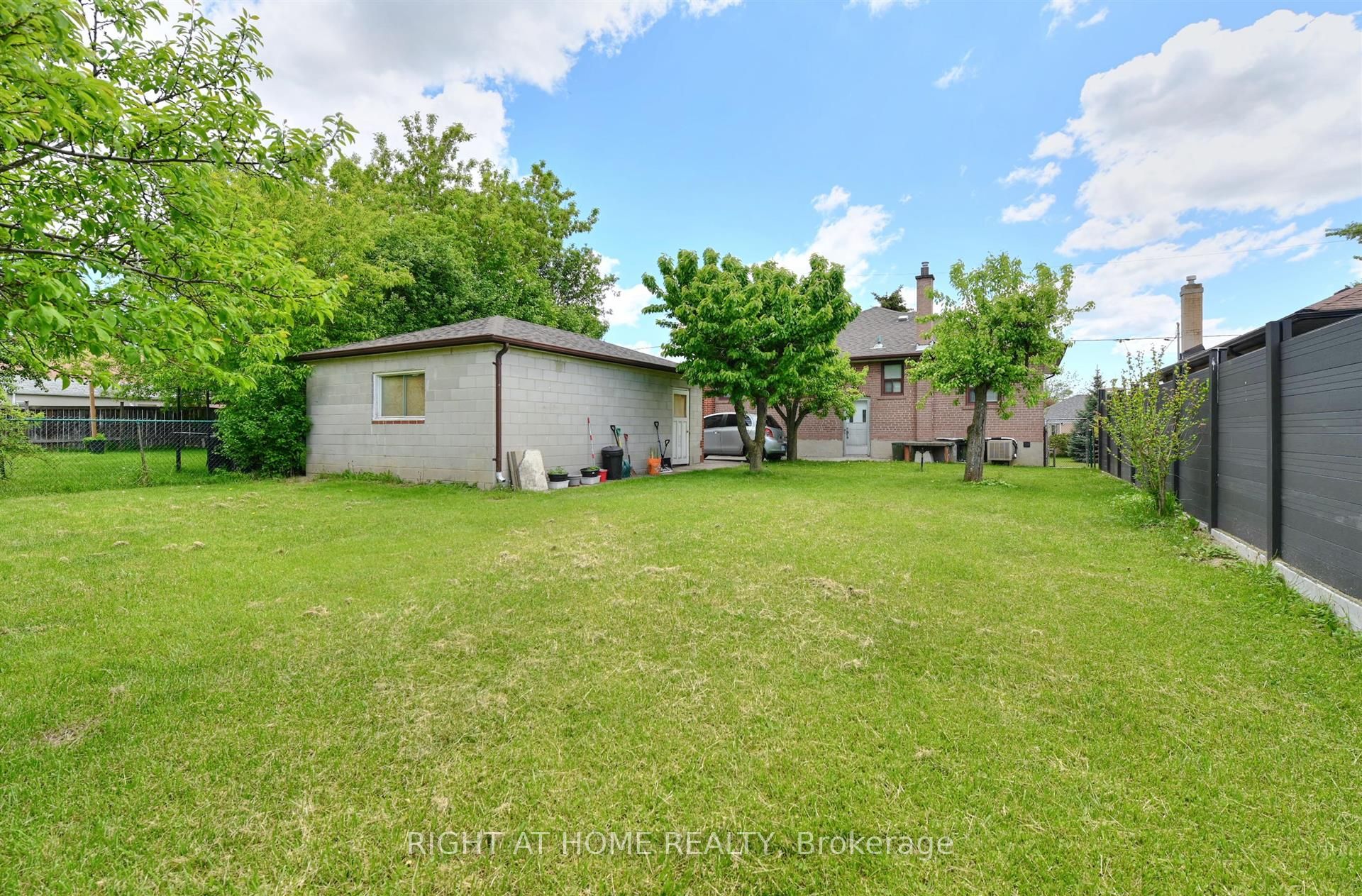 34 William Cragg Drive Property Photo 22