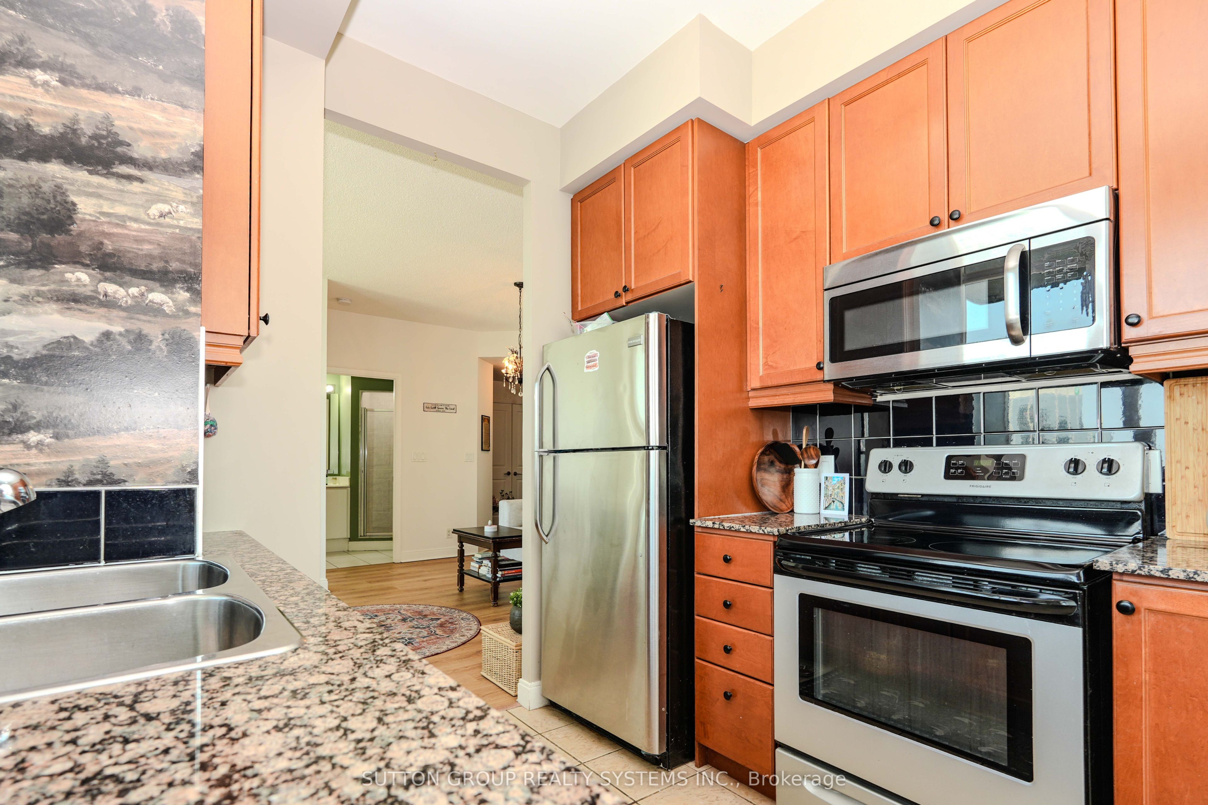 70 Absolute Avenue 1209 Property Photo 14