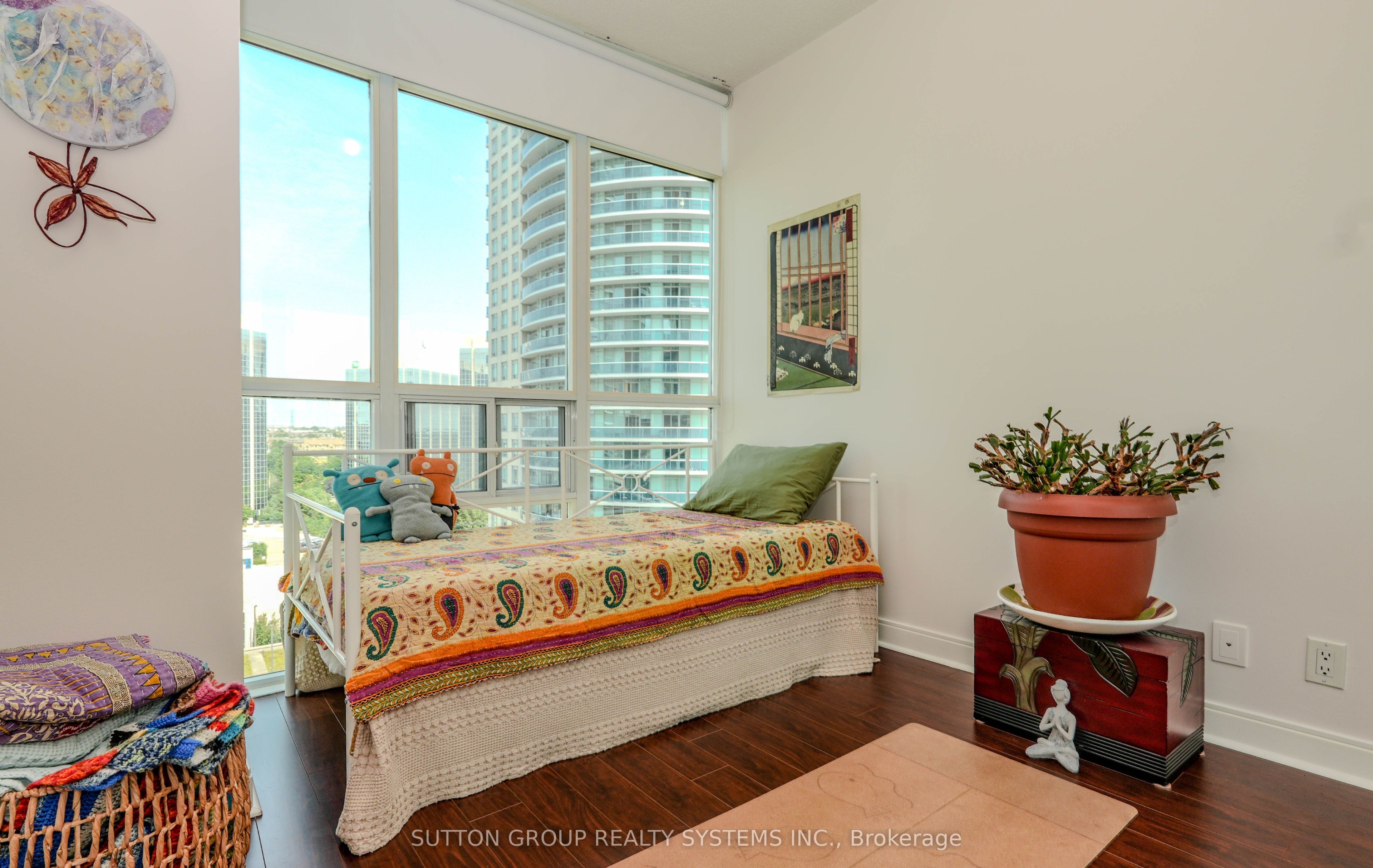 70 Absolute Avenue 1209 Property Photo 22