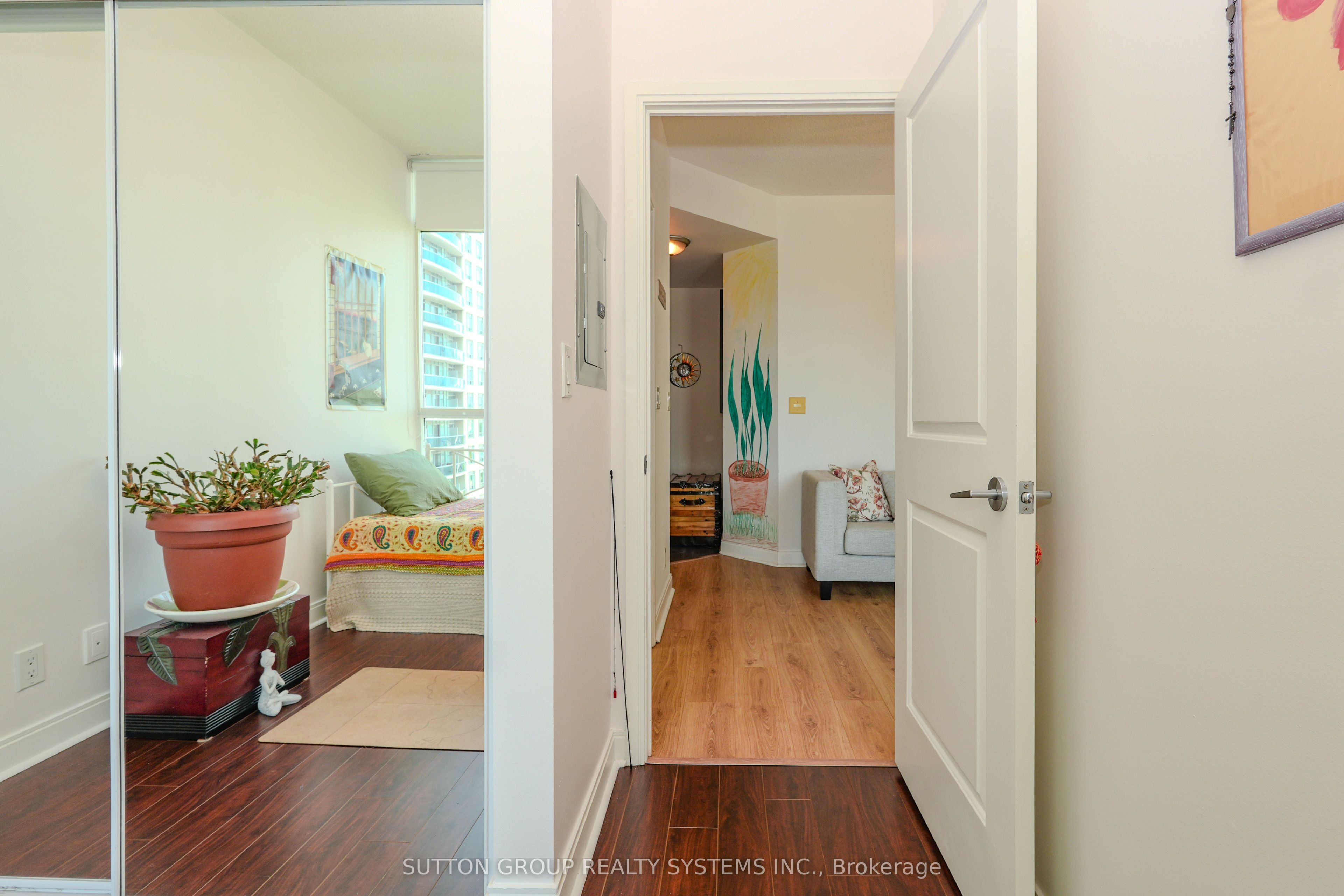 70 Absolute Avenue 1209 Property Photo 24