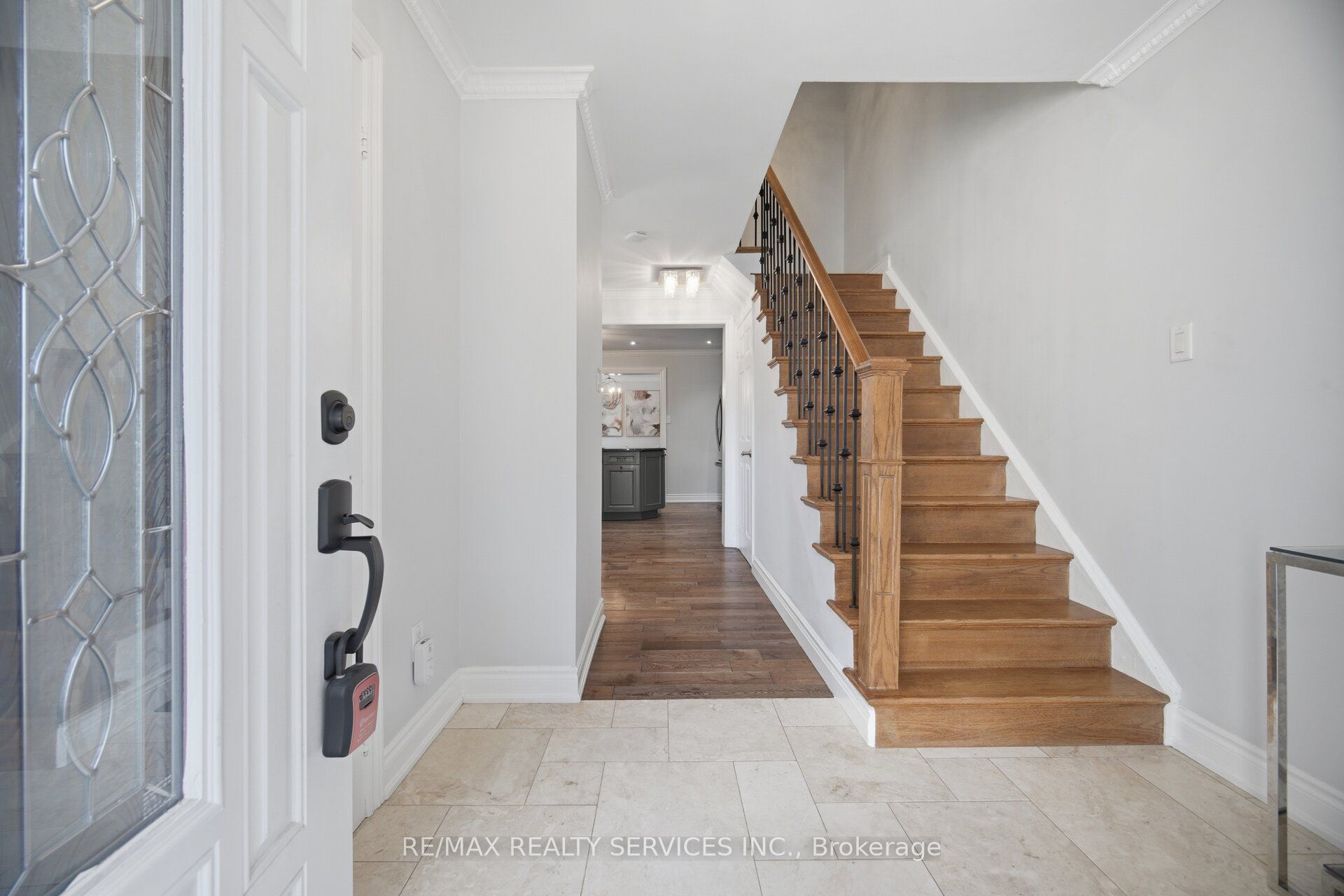 35 Glenmanor Drive Property Photo 7