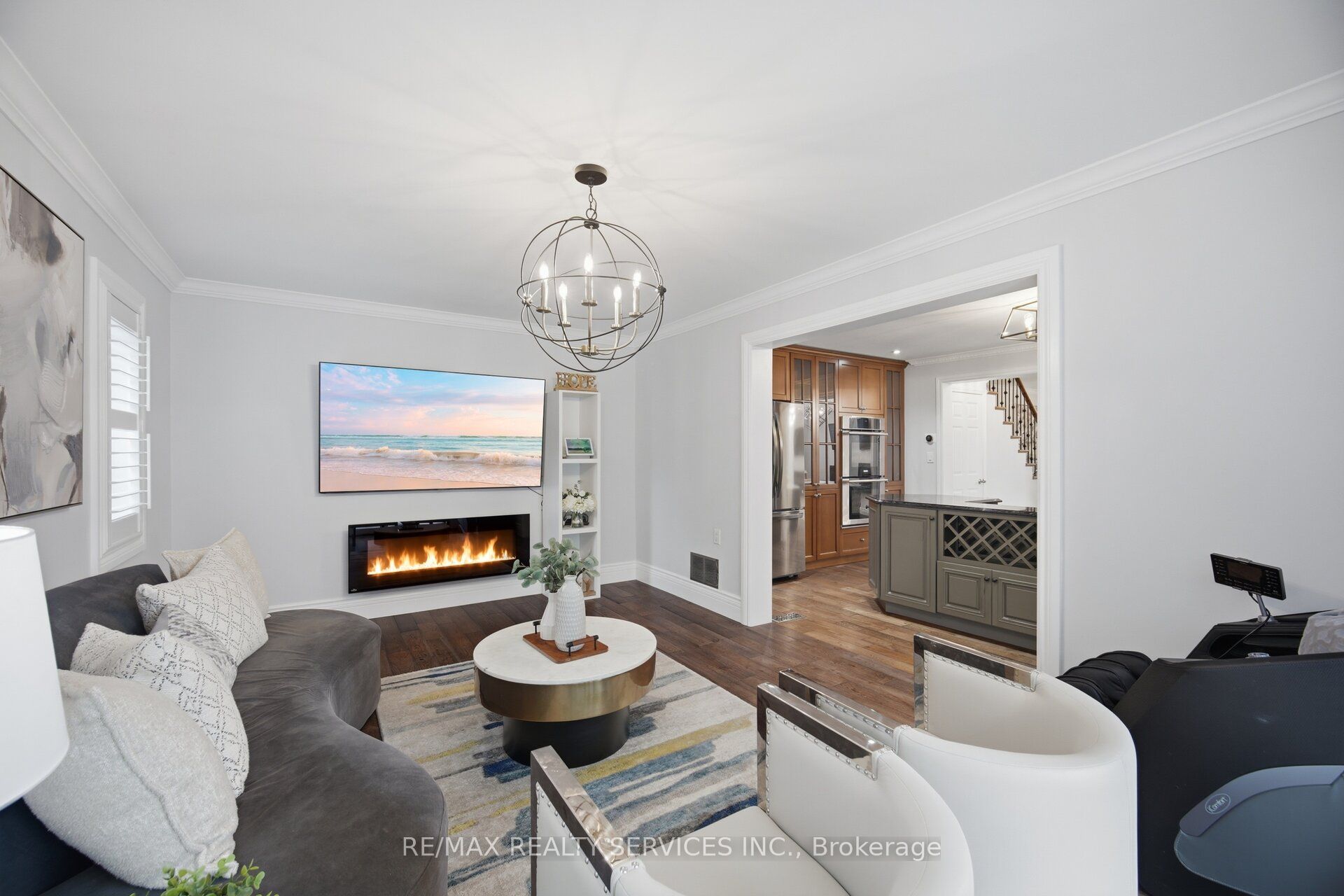 35 Glenmanor Drive Property Photo 17