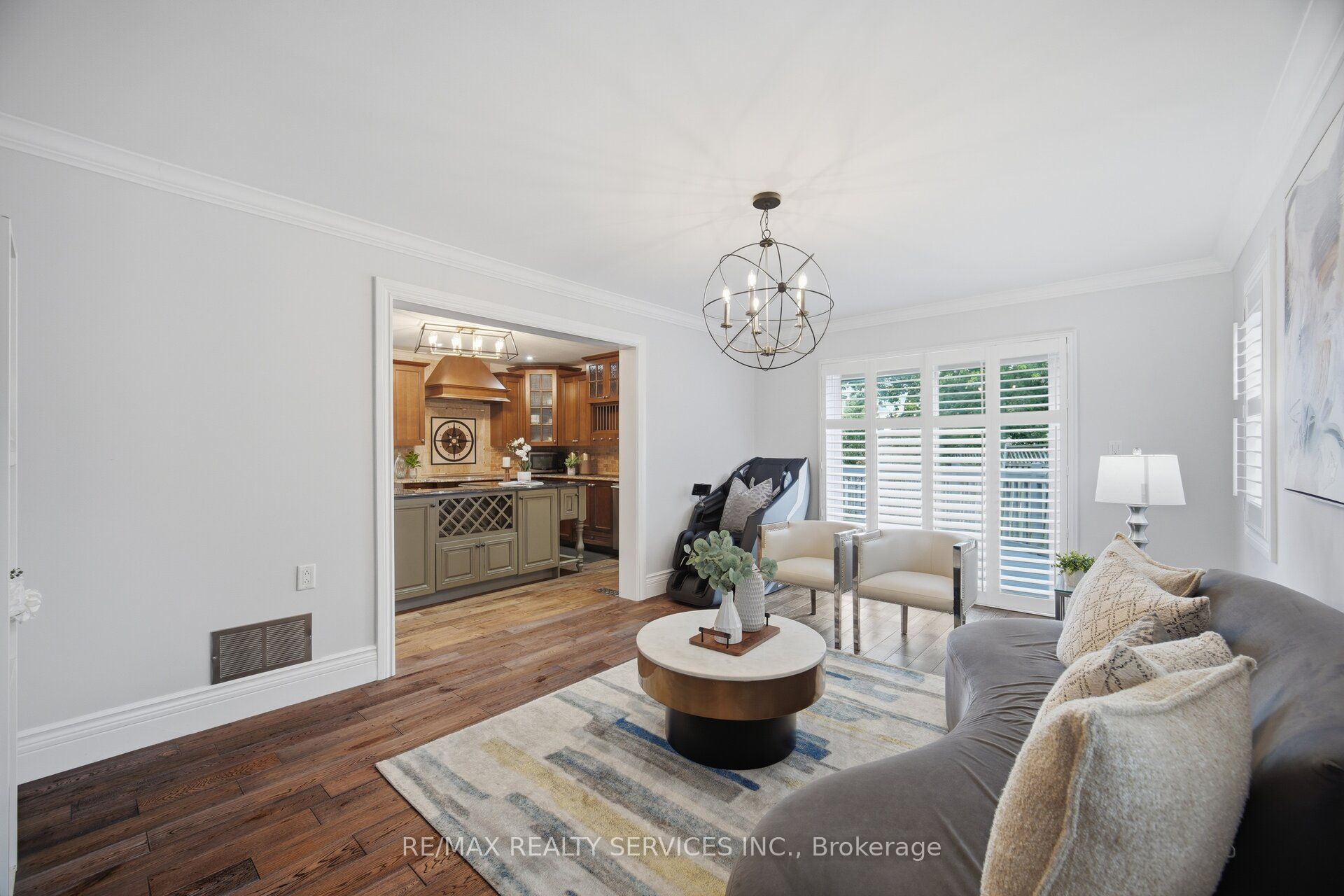 35 Glenmanor Drive Property Photo 19