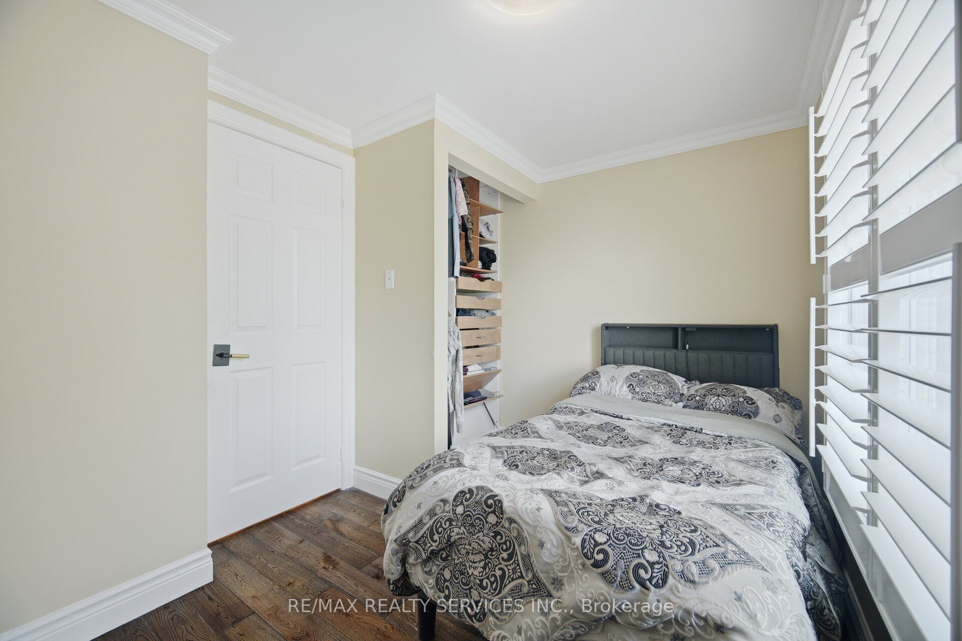 35 Glenmanor Drive Property Photo 31