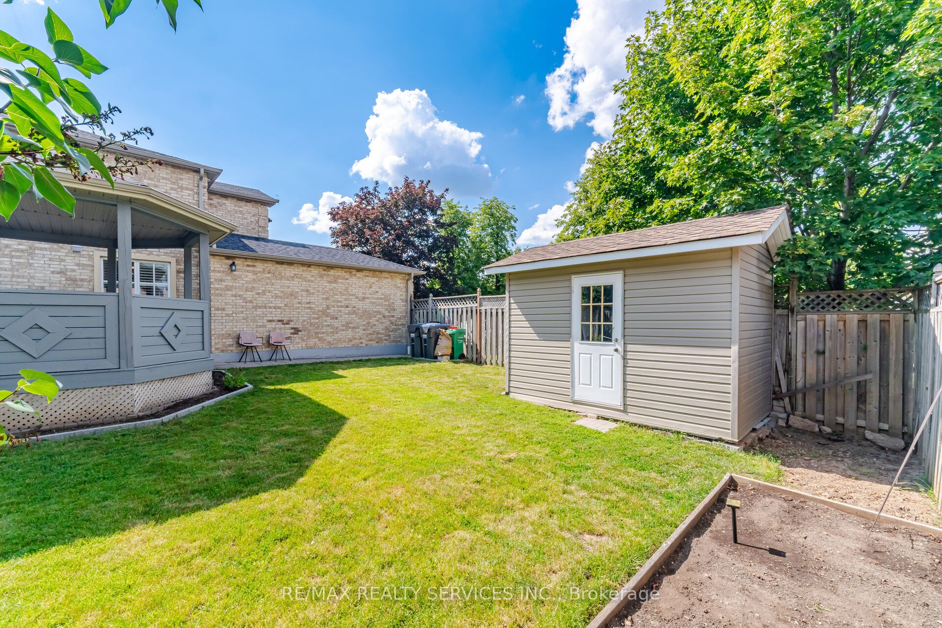 35 Glenmanor Drive Property Photo 47