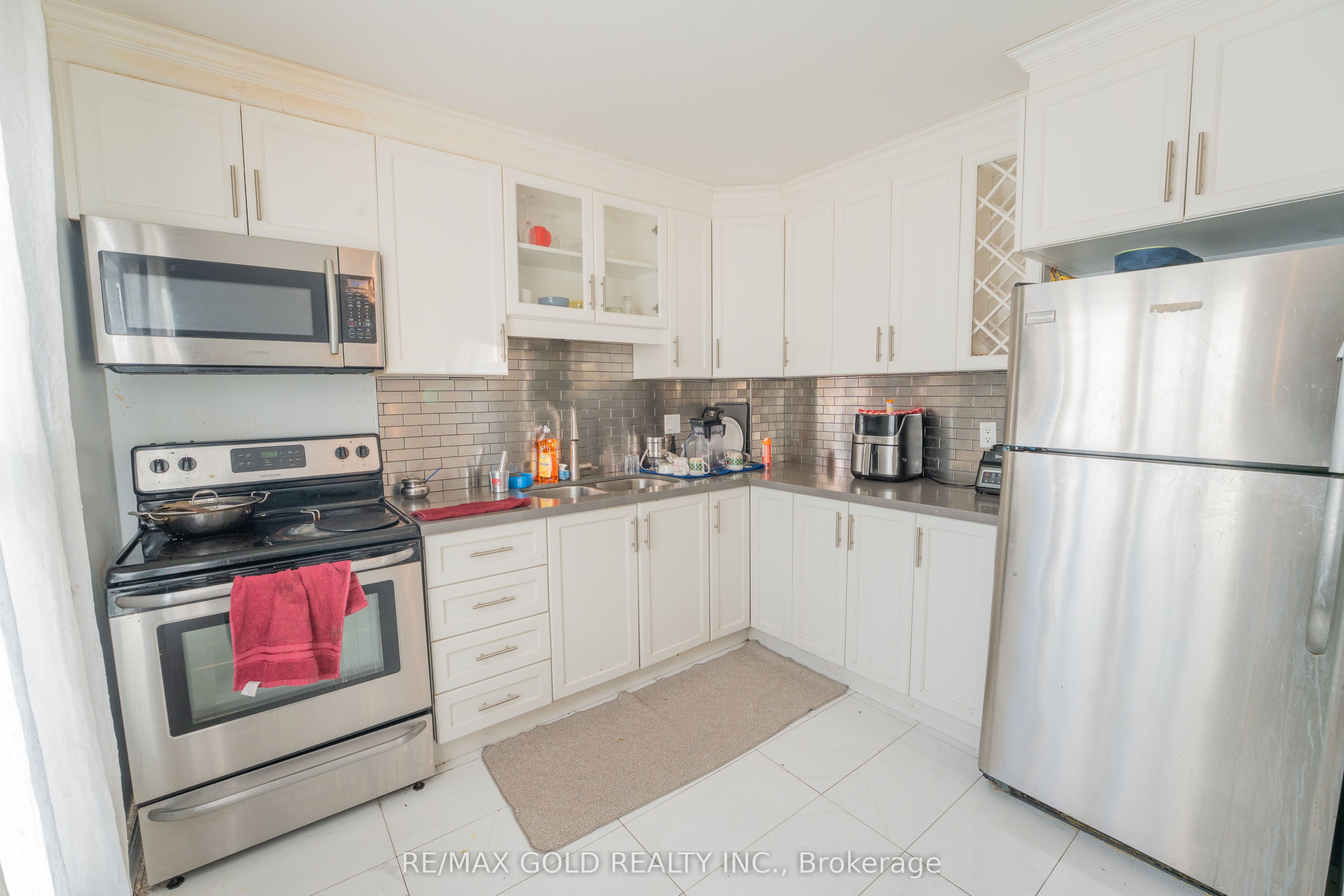 900 Central Park Drive 107 Property Photo 10