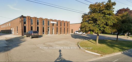 5435 Maingate Drive Property Photo 4