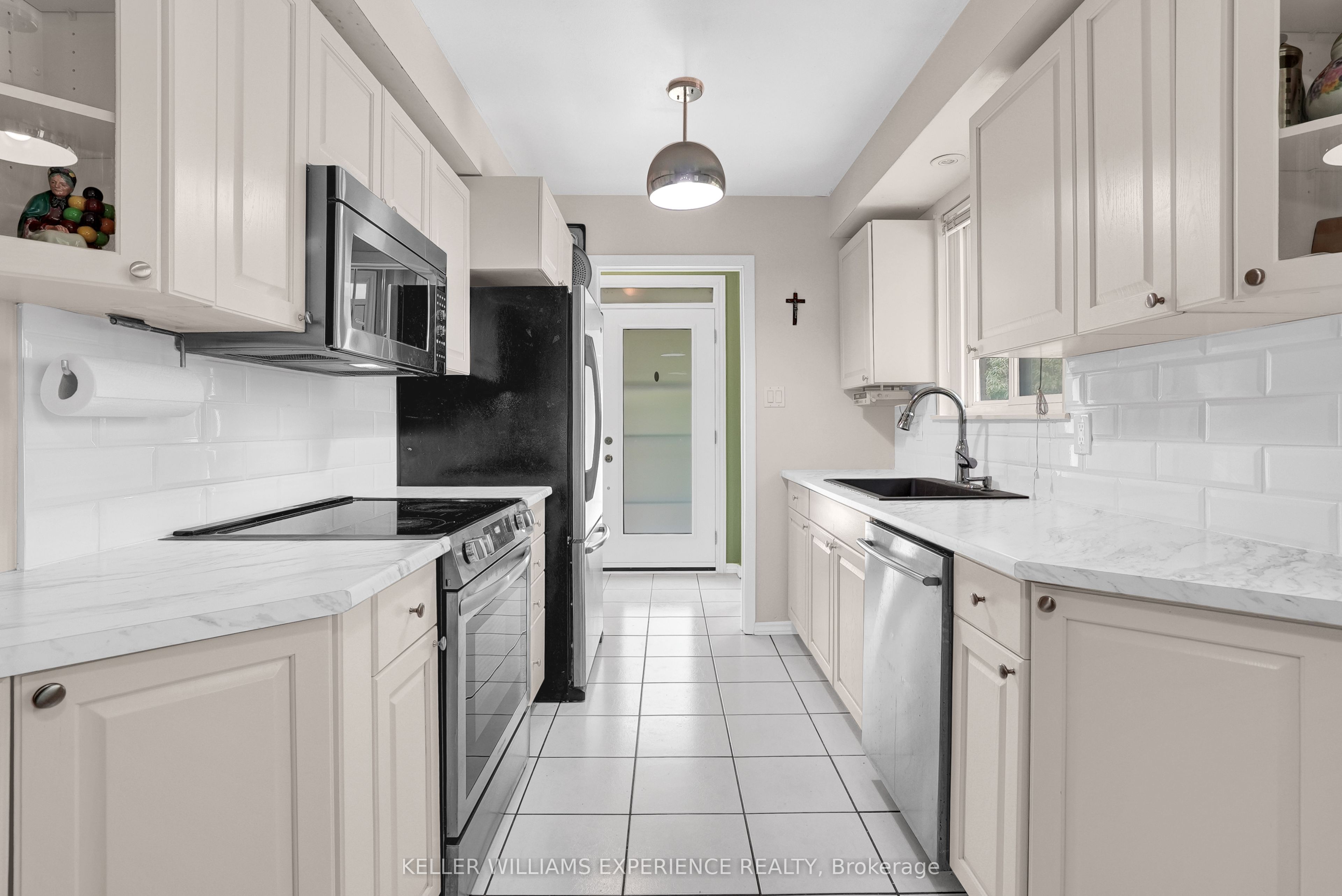 9 Palace Street Property Photo 9