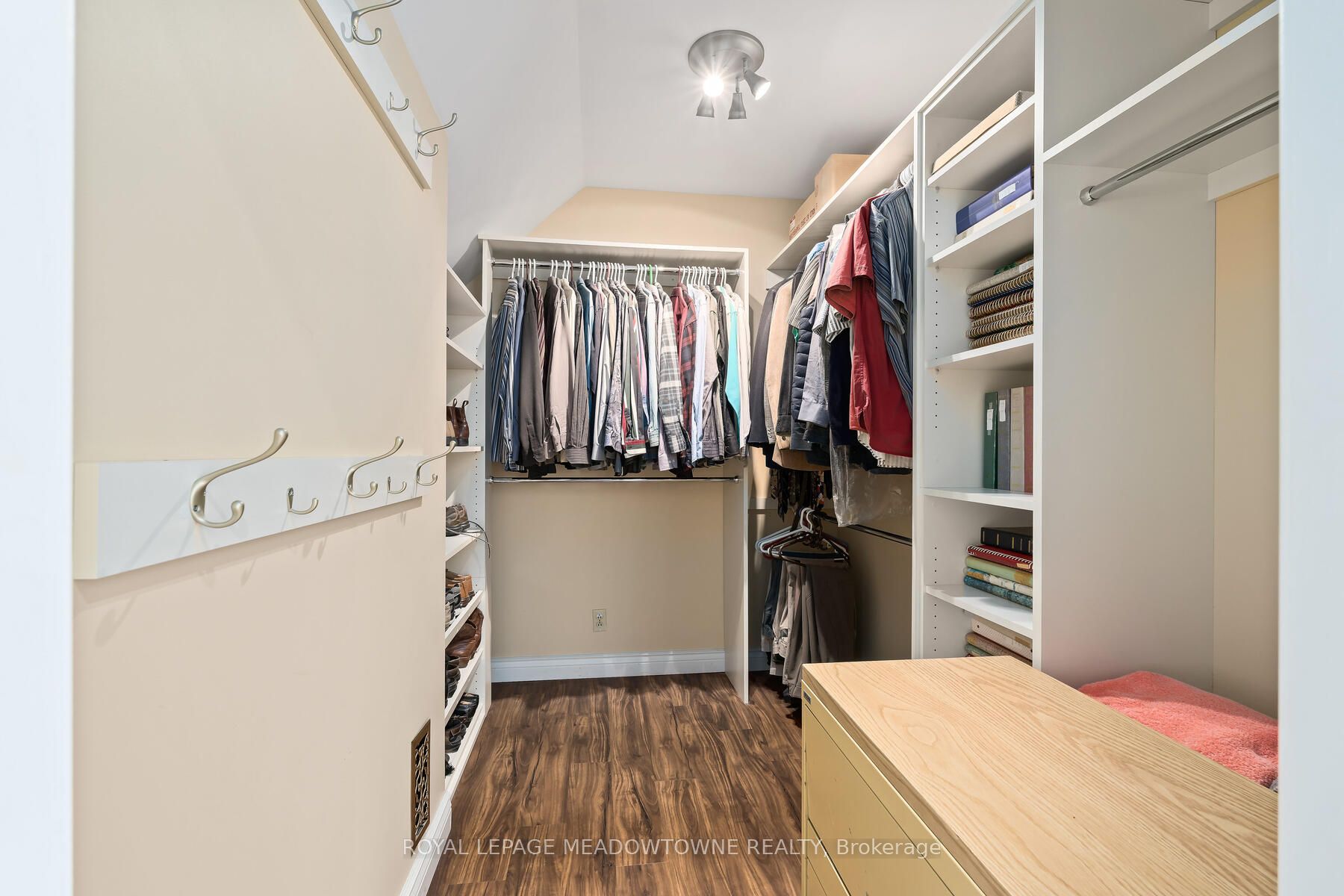 10319 15 Side Road Property Photo 30
