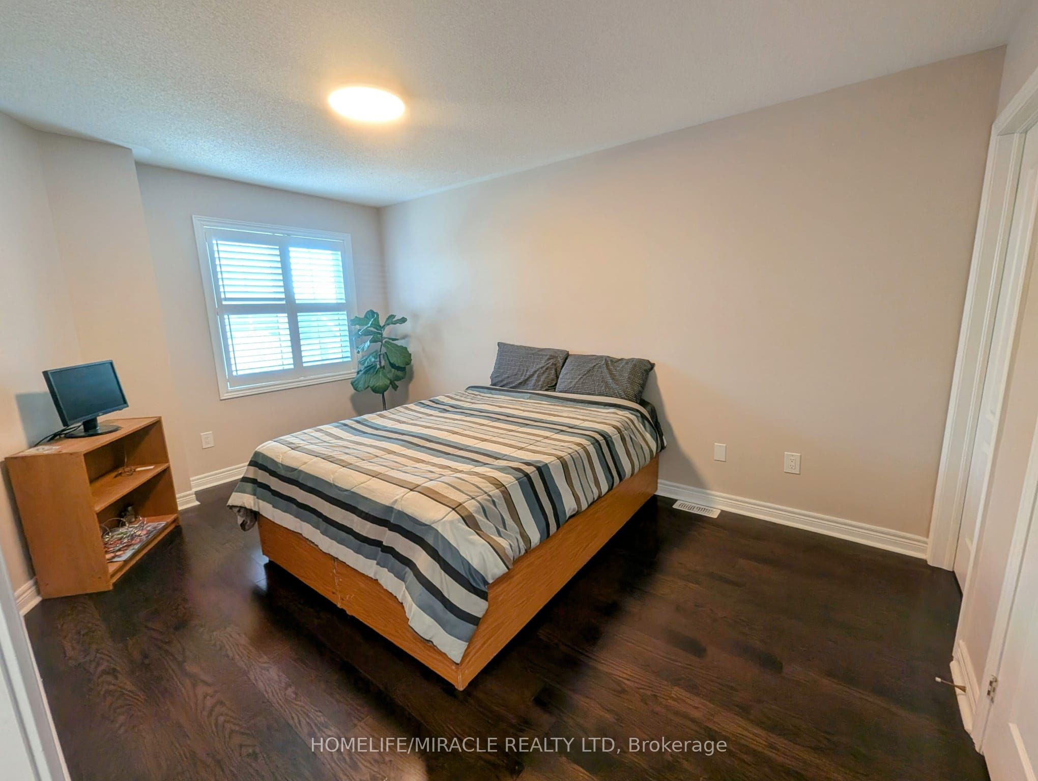 20 Addiscott Street Property Photo 12