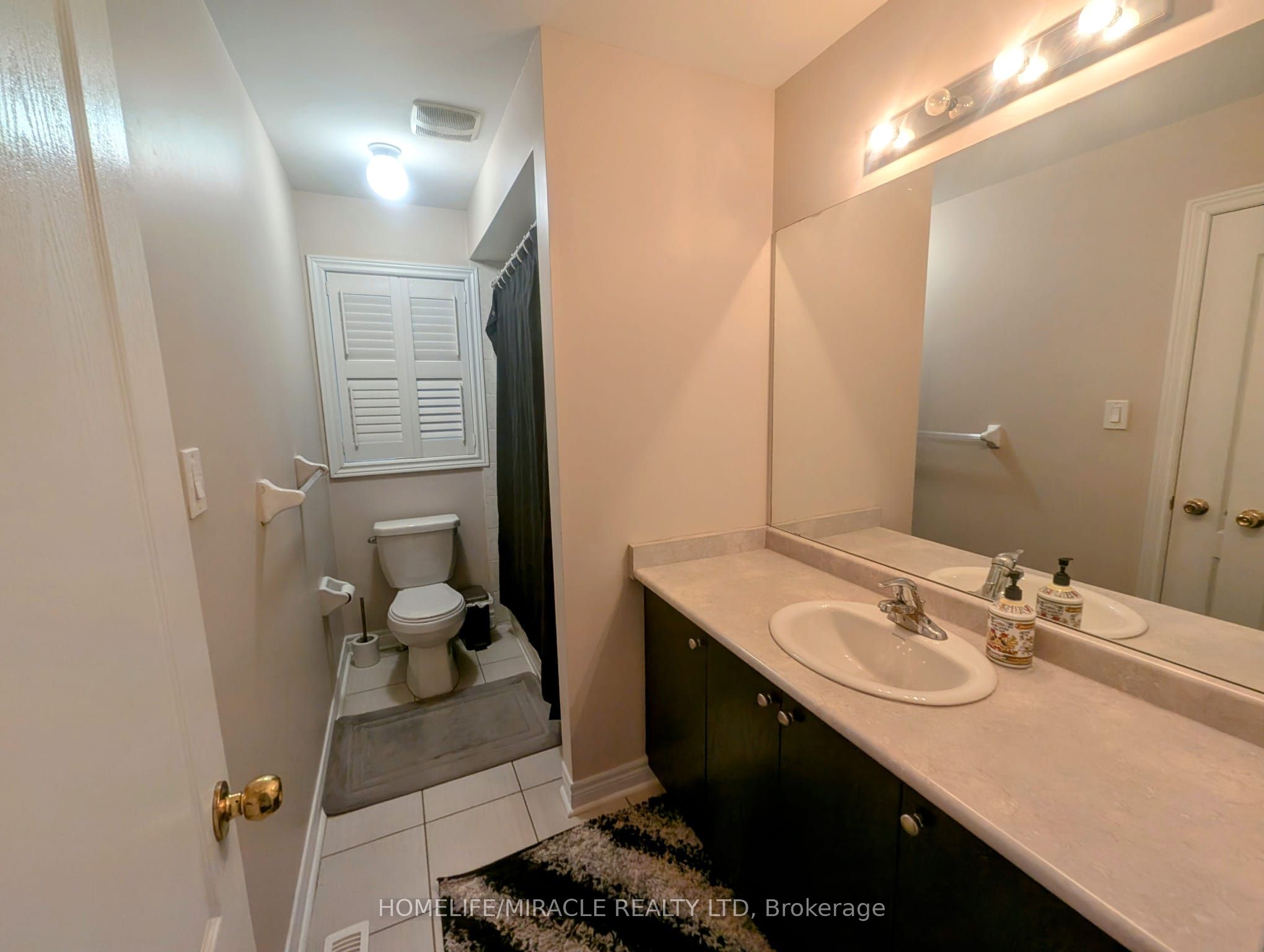 20 Addiscott Street Property Photo 14