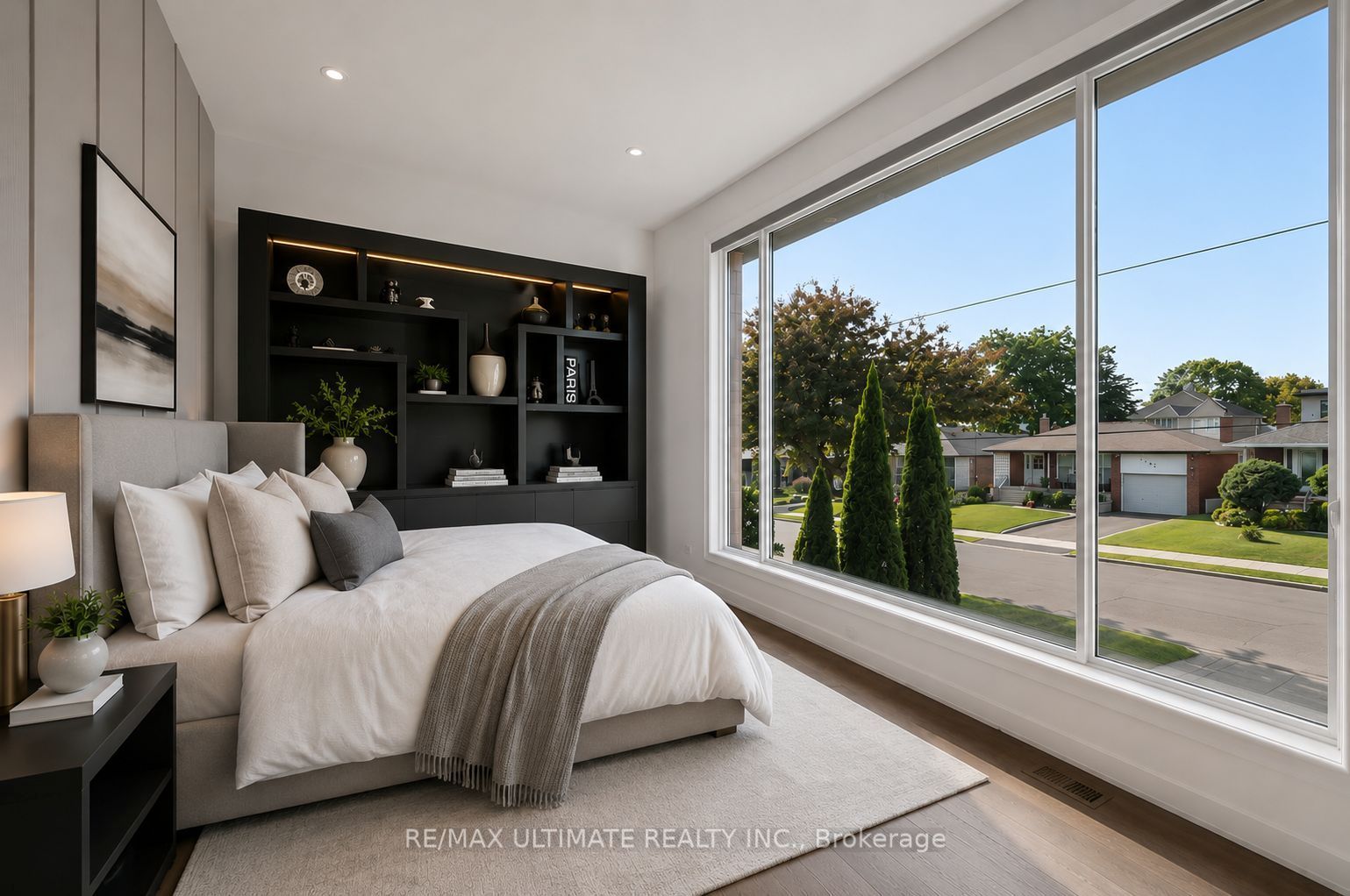 1139 Glengrove Avenue W Property Photo 16