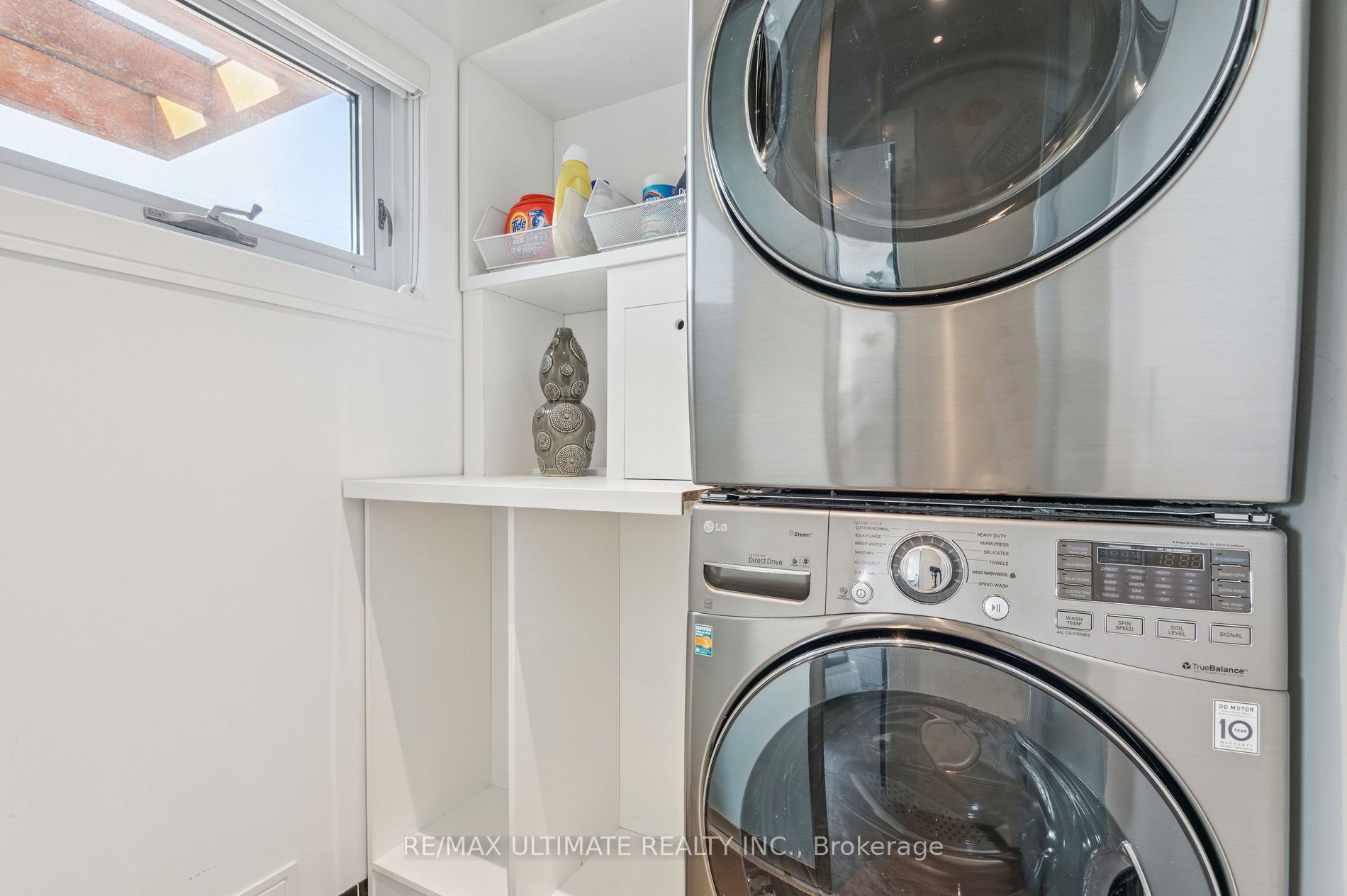 1139 Glengrove Avenue W Property Photo 20