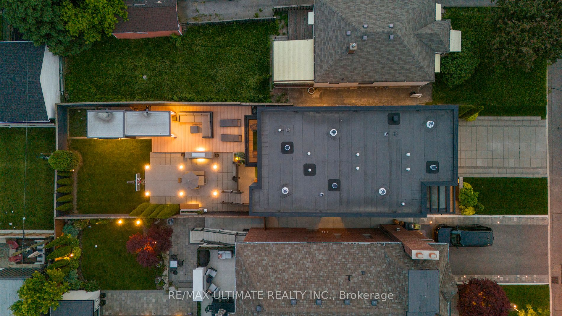1139 Glengrove Avenue W Property Photo 44