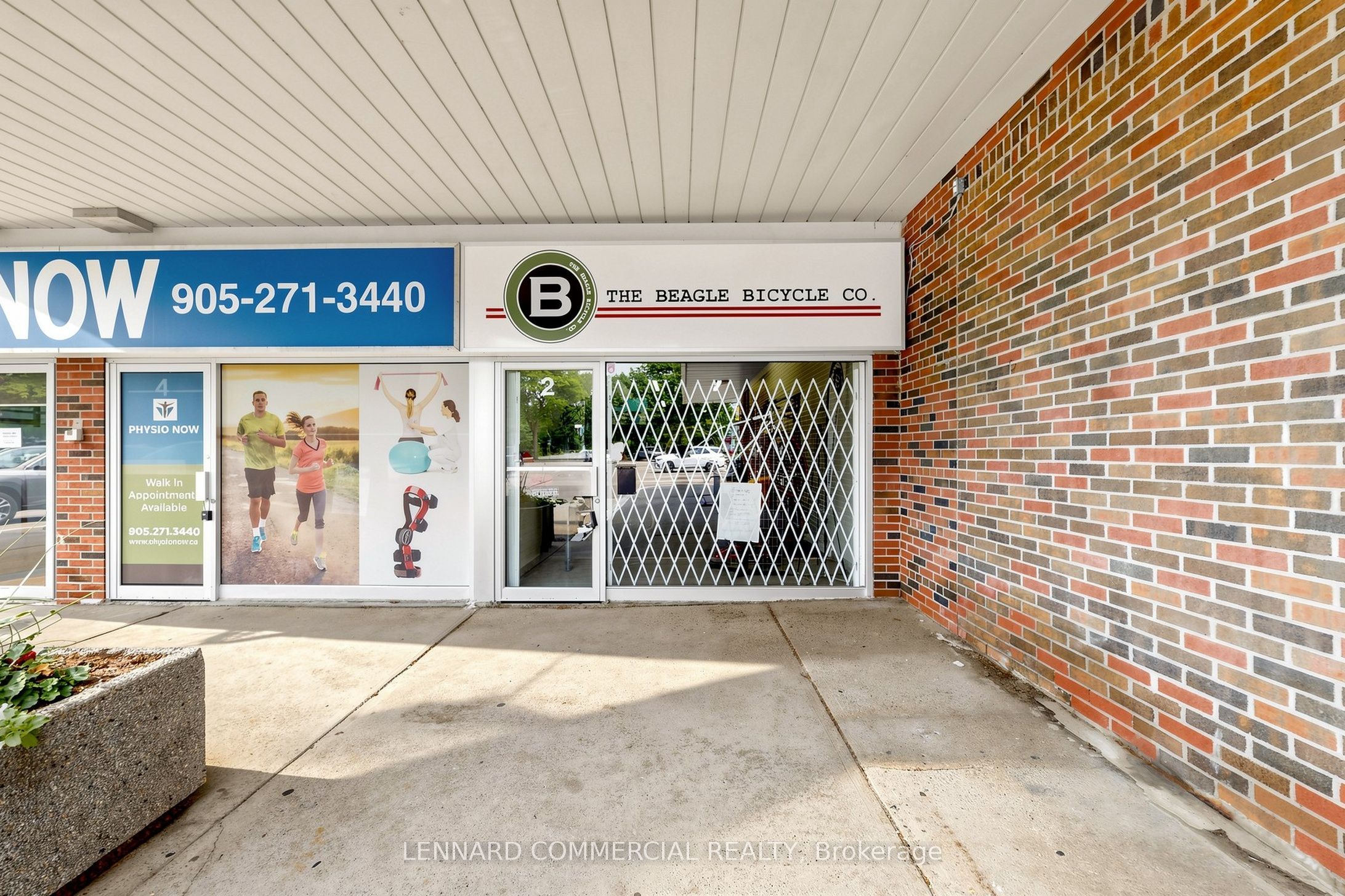 1150 Lorne Park Rd Road 2 Property Photo 1