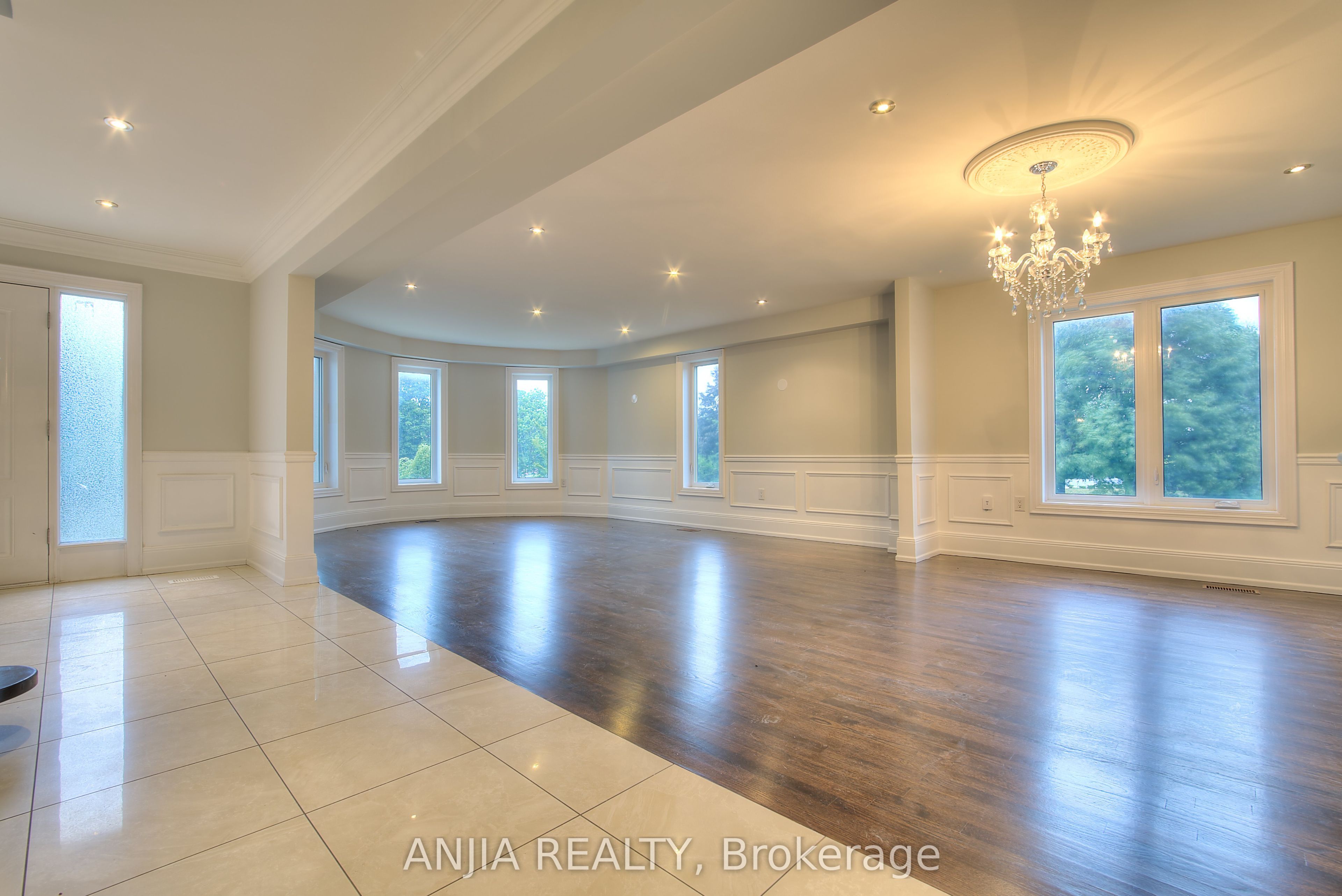 44 Bellini Avenue Property Photo 4