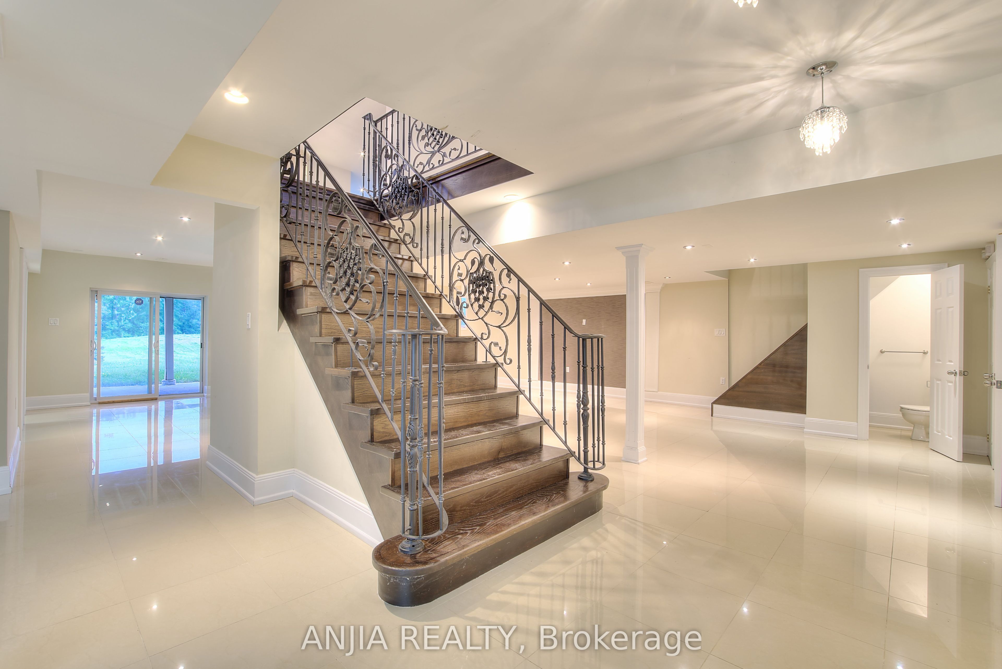 44 Bellini Avenue Property Photo 21