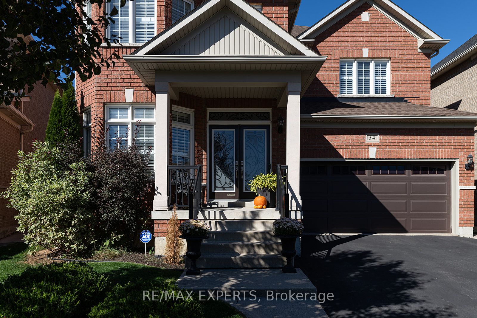 34 Laurentide Crescent Property Photo 42