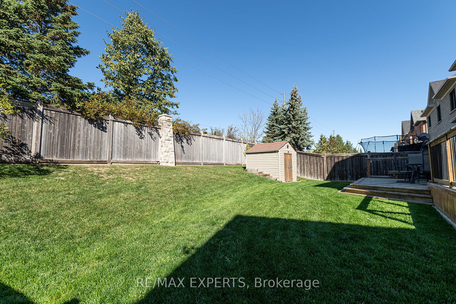 34 Laurentide Crescent Property Photo 44