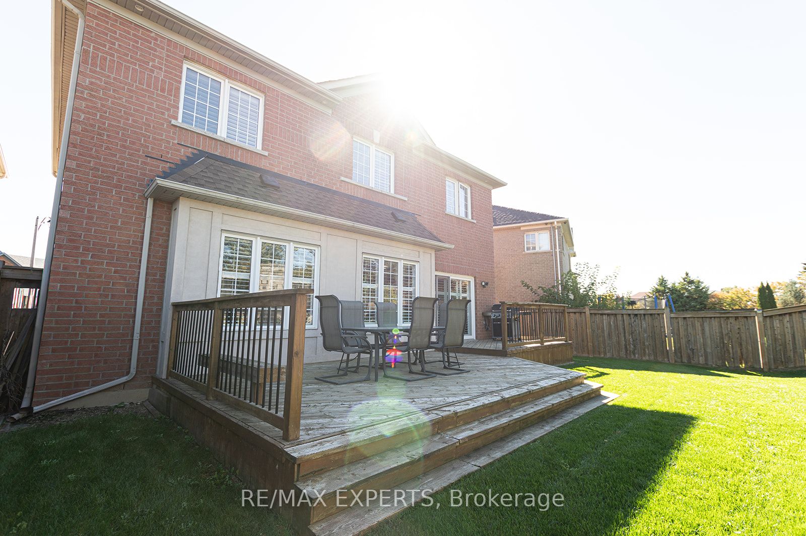 34 Laurentide Crescent Property Photo 45