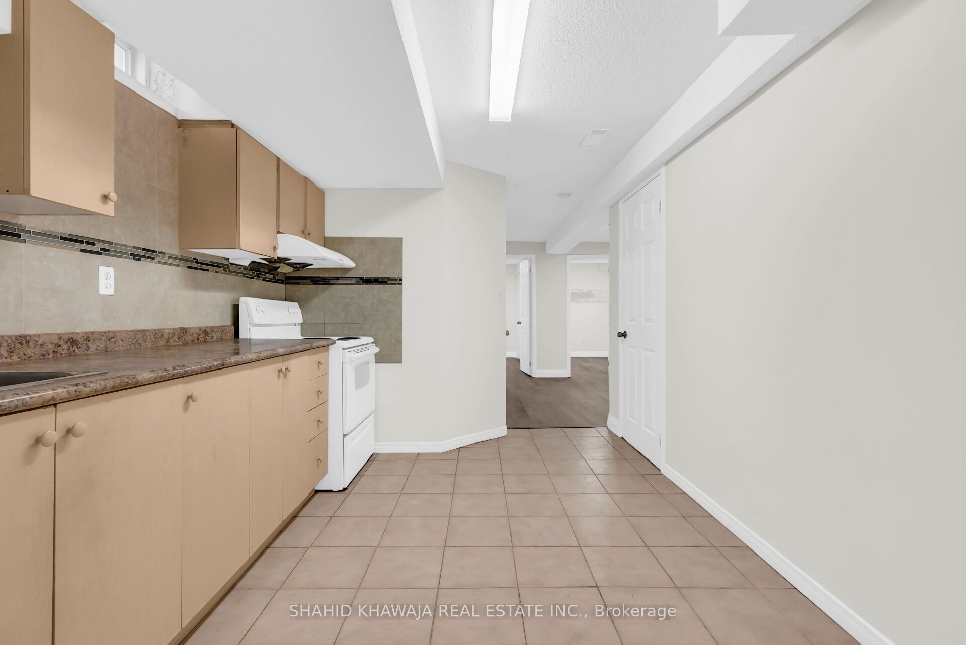 952 Marygrace Court Property Photo 33