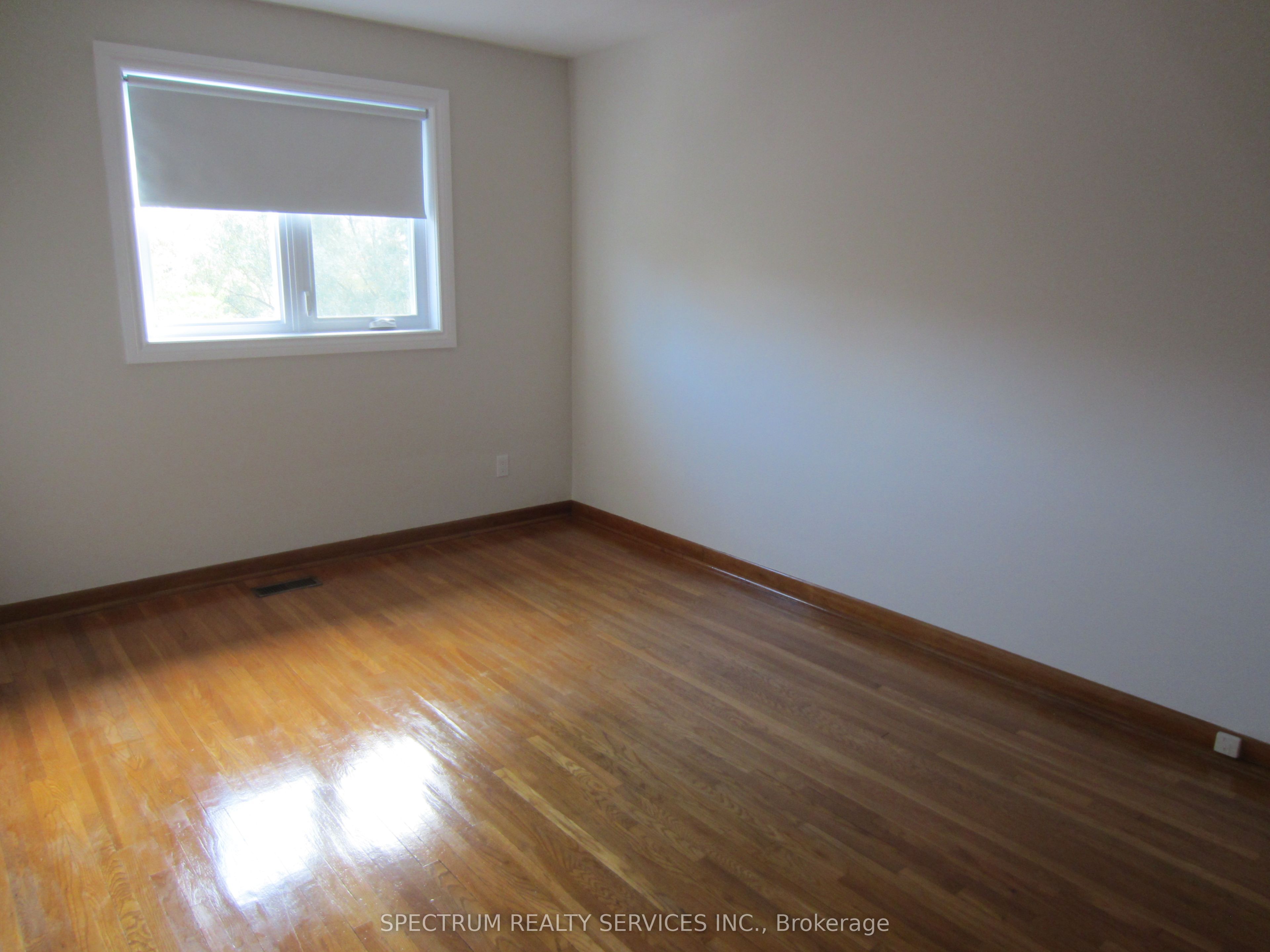 49 Gotham Court Unit 1 Property Photo 11