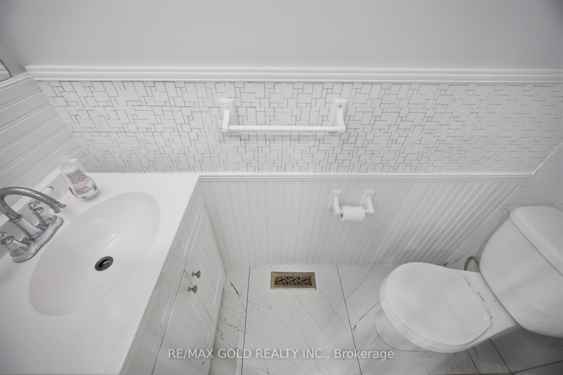 16 Crawford Drive Property Photo 11