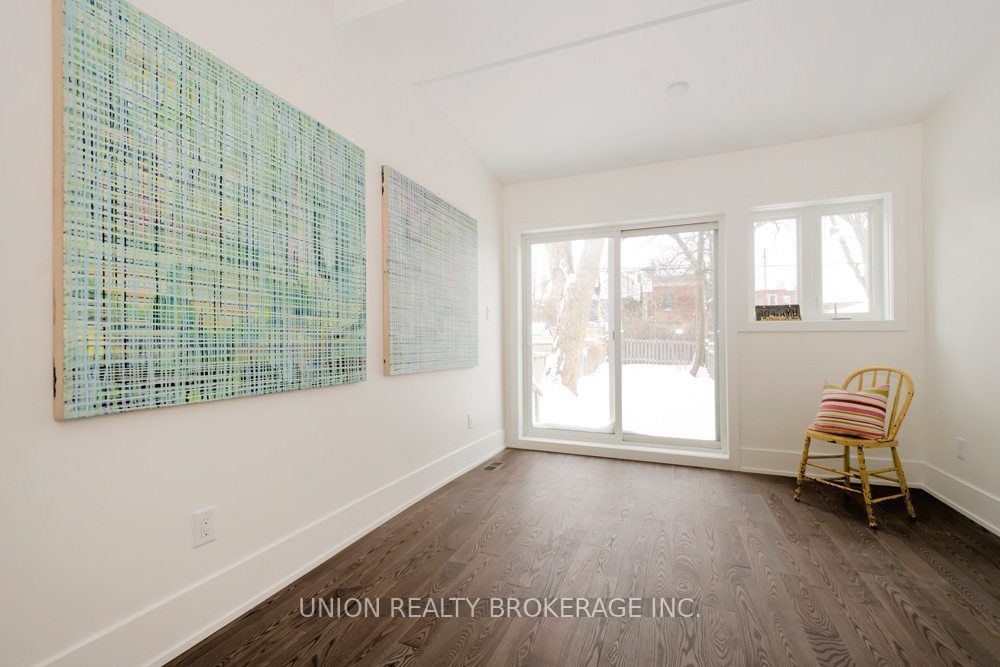 66 Lansdowne Avenue 1 Property Photo 10