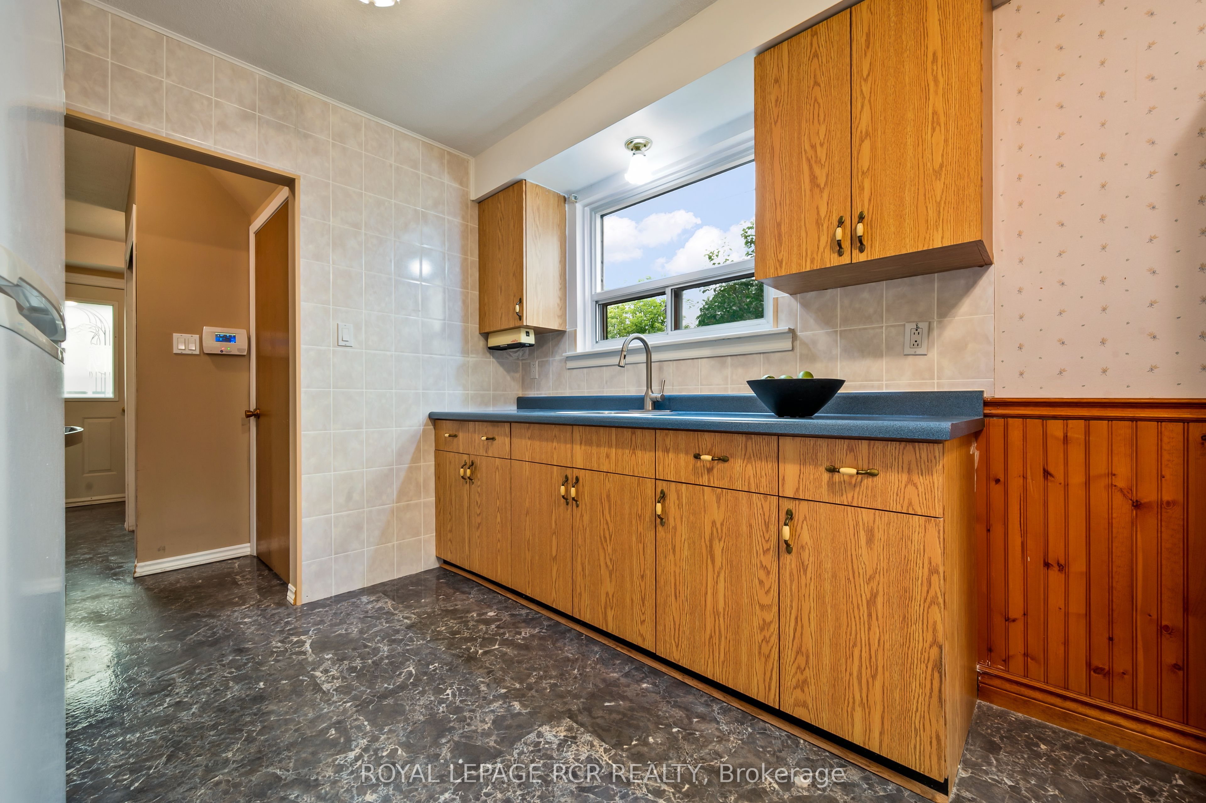 7 Cardwell Street Property Photo 11