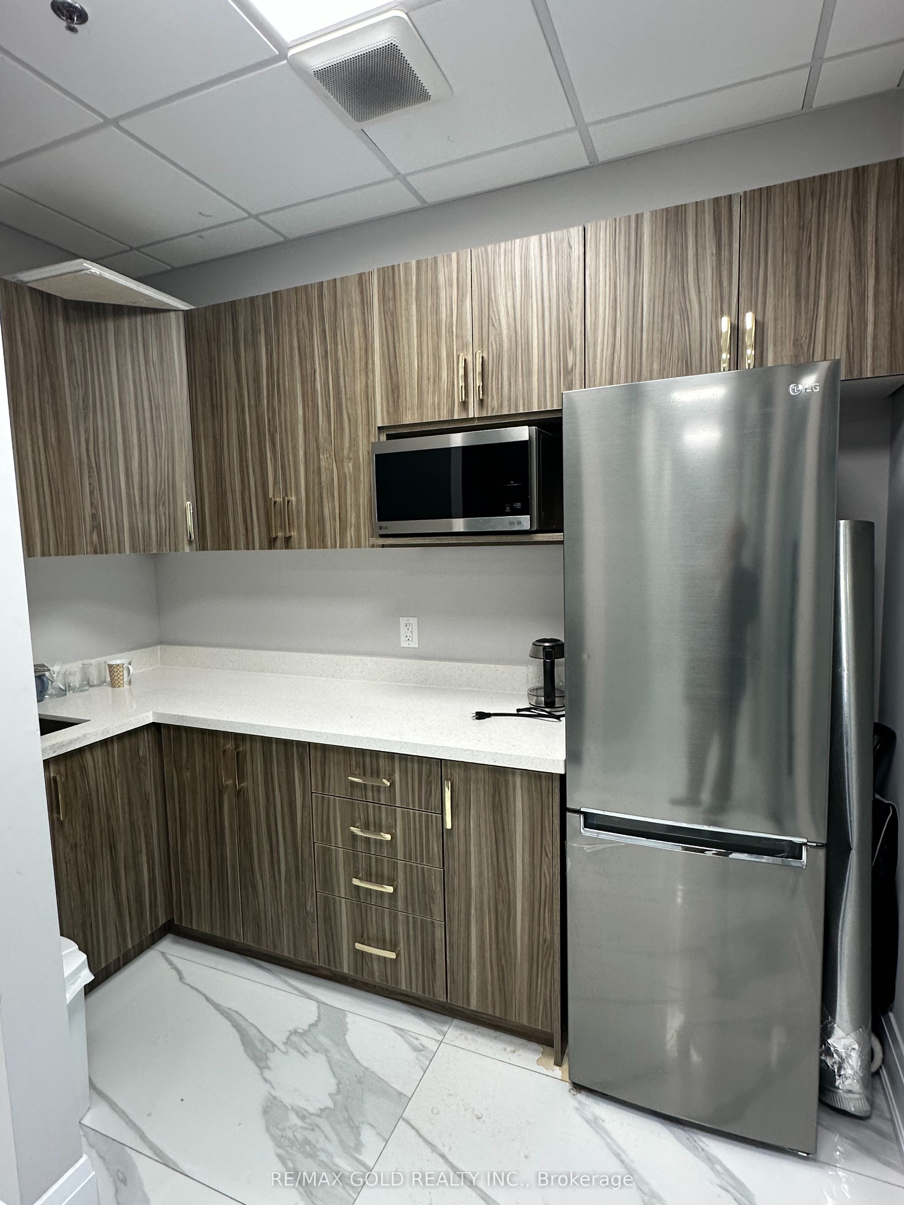 50 Sunny Meadow Boulevard 212 Property Photo 15